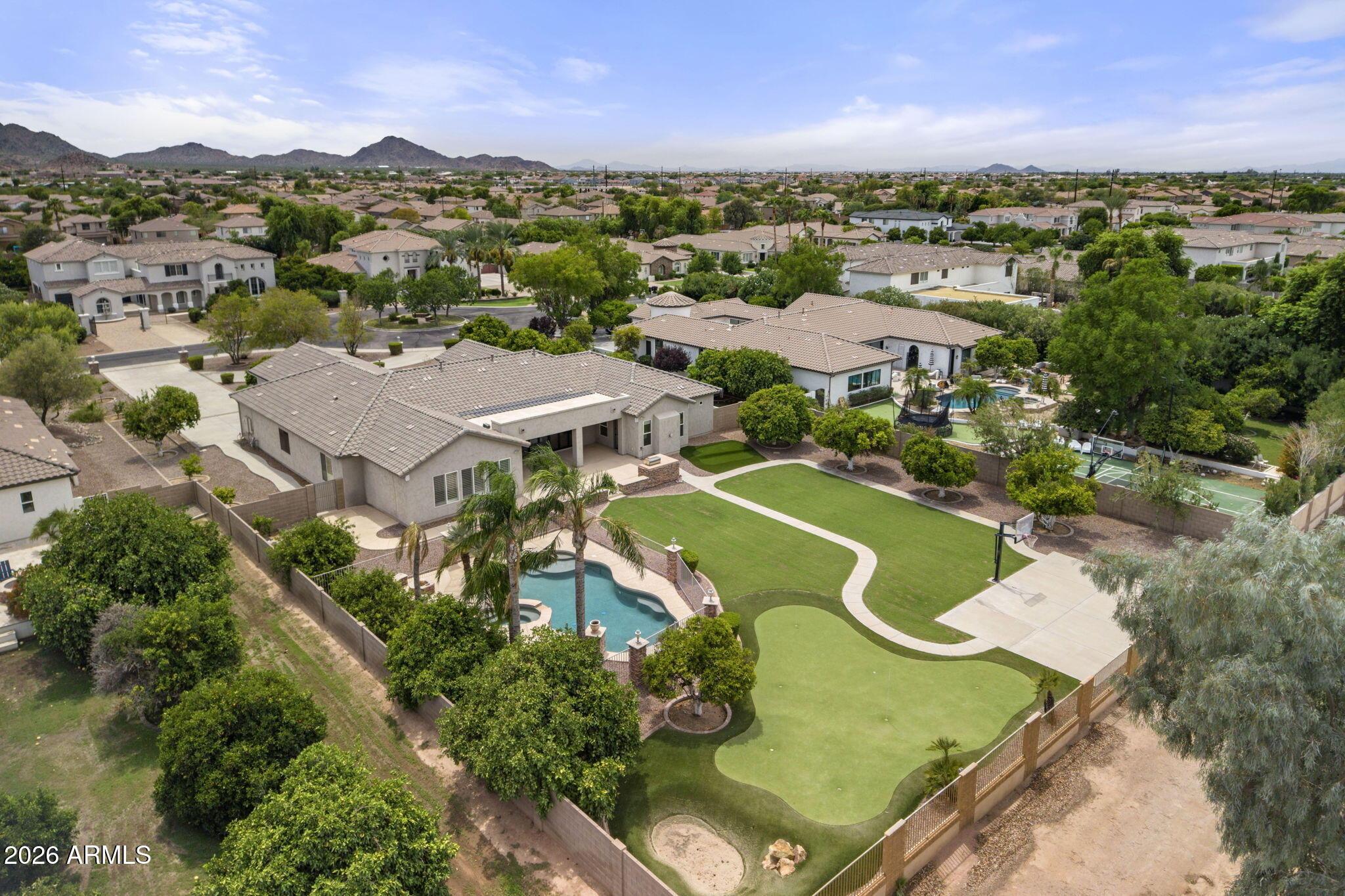 E Vallejo Ct, Gilbert, AZ 85298