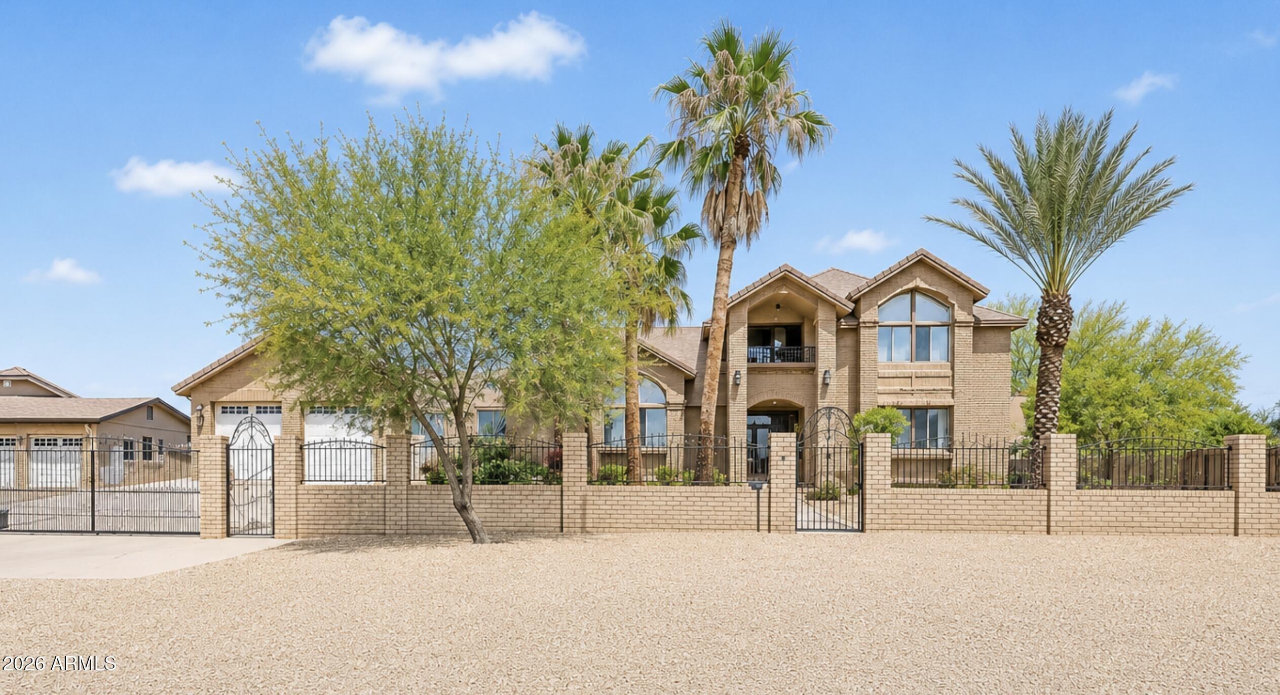 N 15th Ave, Phoenix, AZ 85085