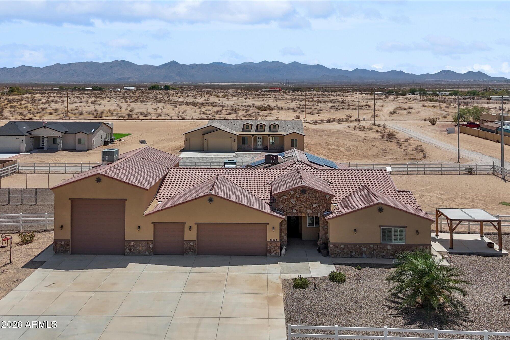 W Cavedale Dr, Wittmann, AZ 85361