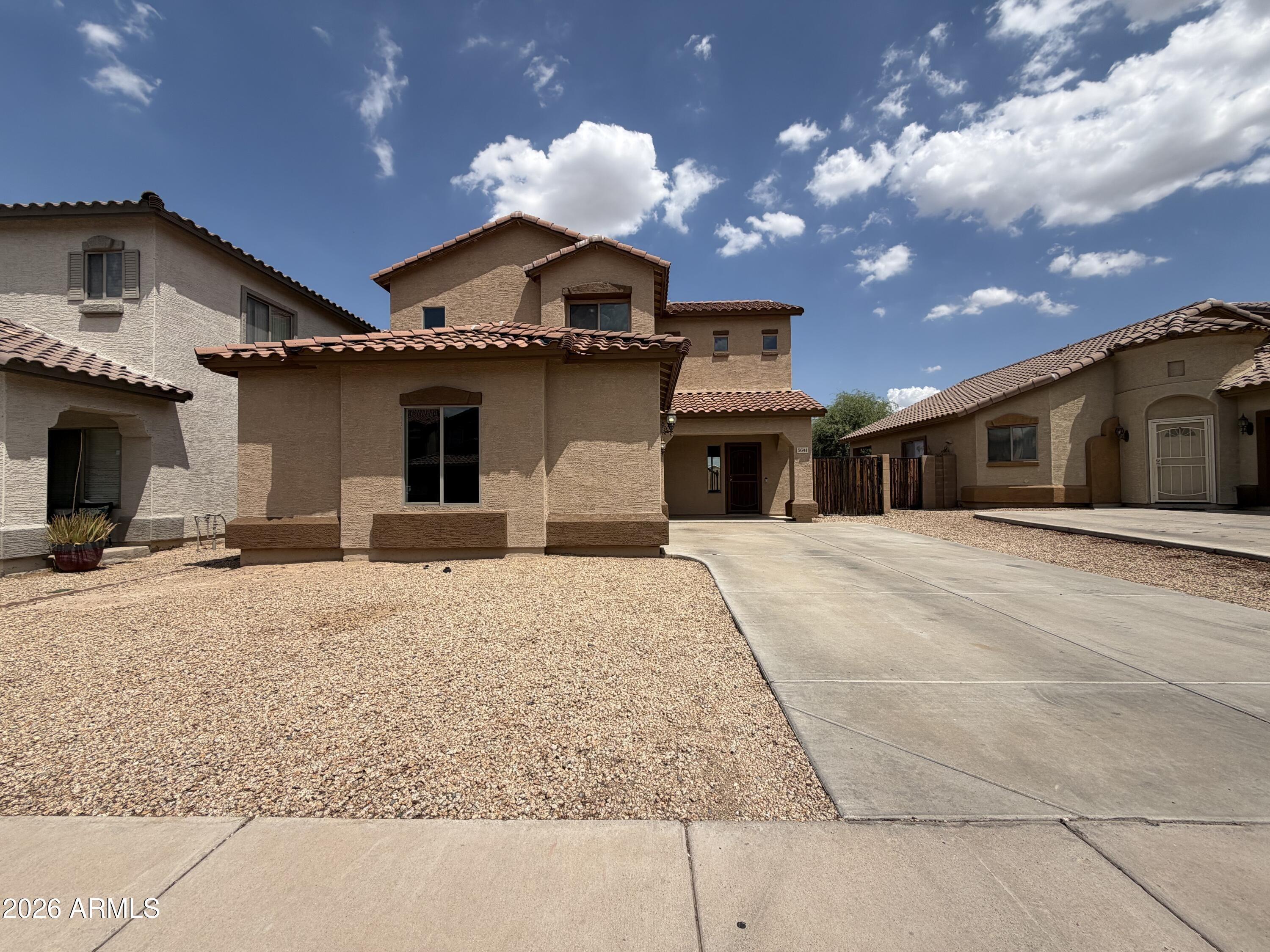S 10th Dr, Phoenix, AZ 85041