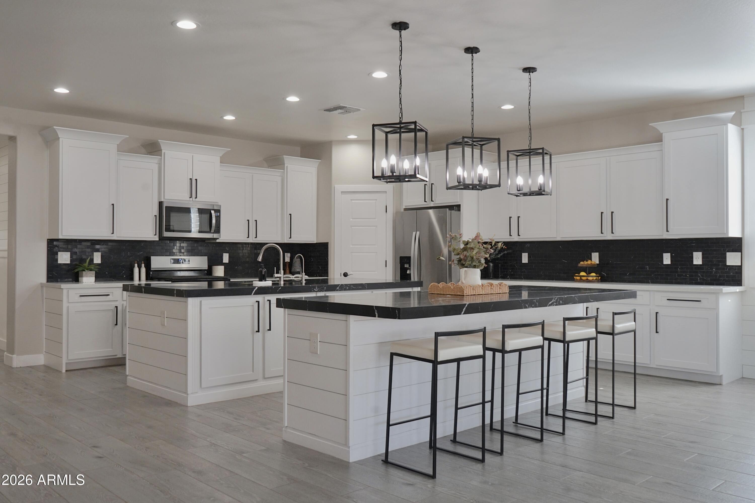 E Camina Buena Vis, Queen Creek, AZ 85142