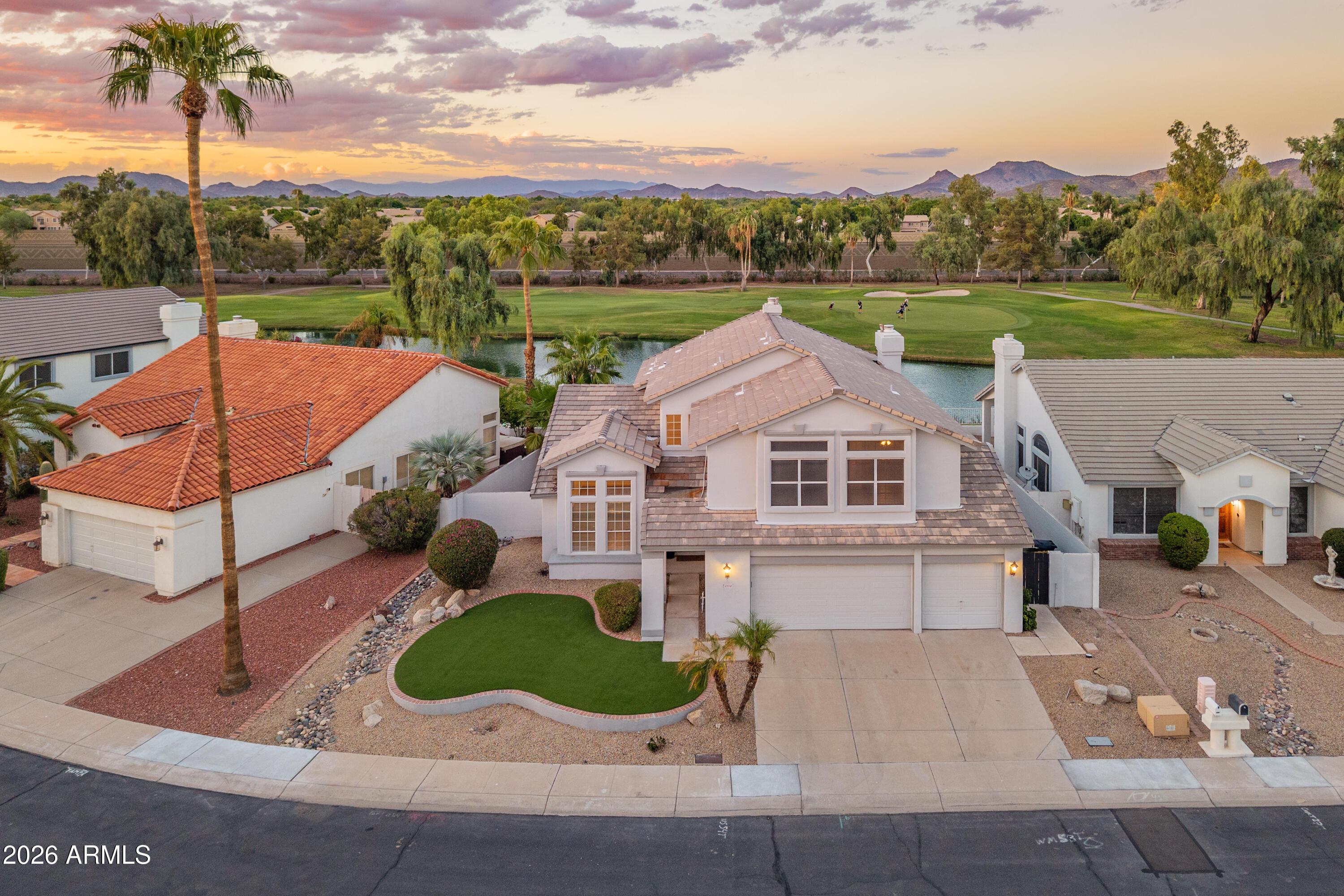 W Escuda Dr, Glendale, AZ 85308