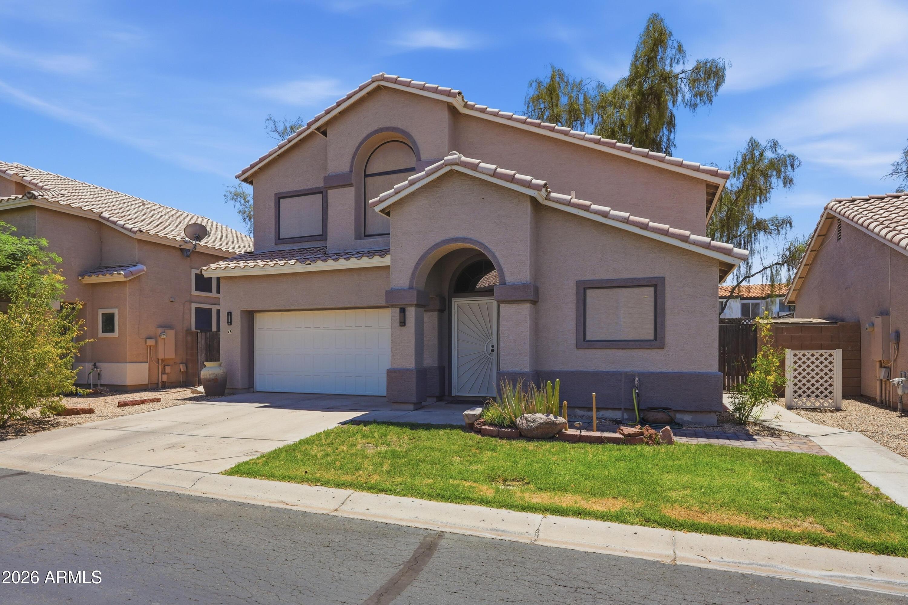 S Lindsay Rd, Mesa, AZ 85204