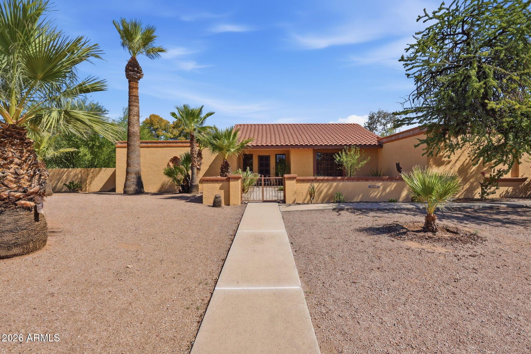 E Thunderbird Rd, Scottsdale, AZ 85254