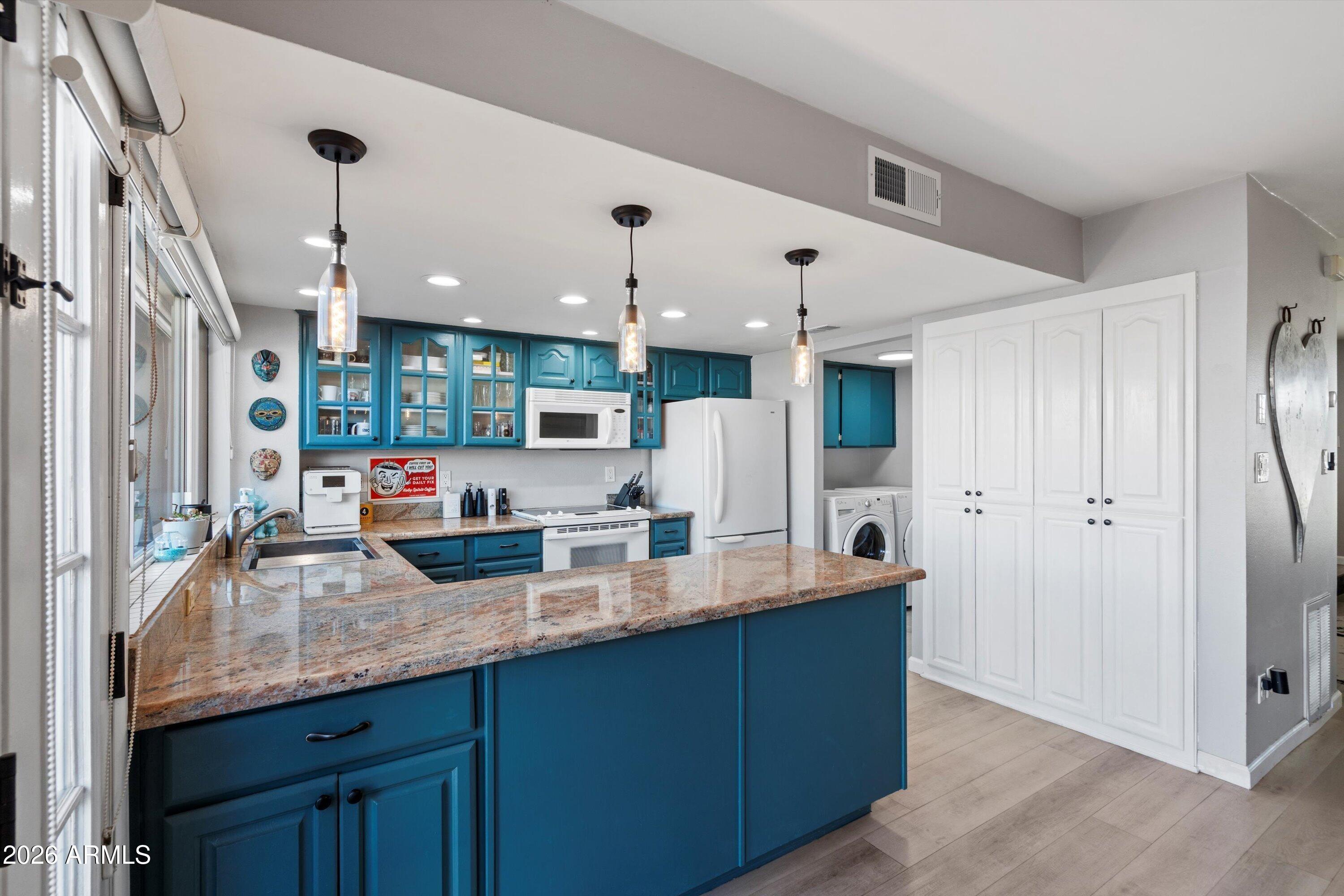 E Chaparral Rd, Scottsdale, AZ 85250