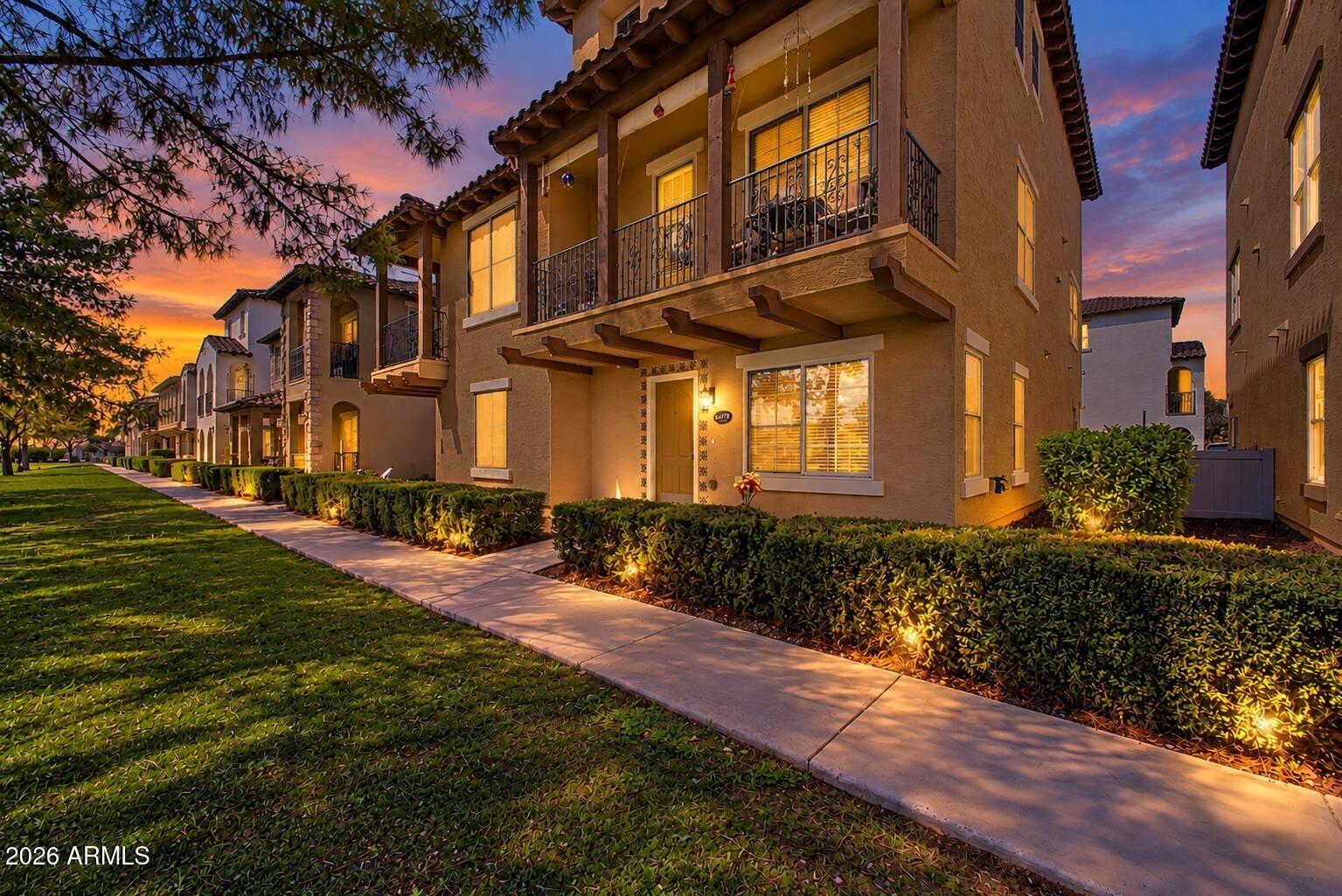 E Leslie Dr, Gilbert, AZ 85296