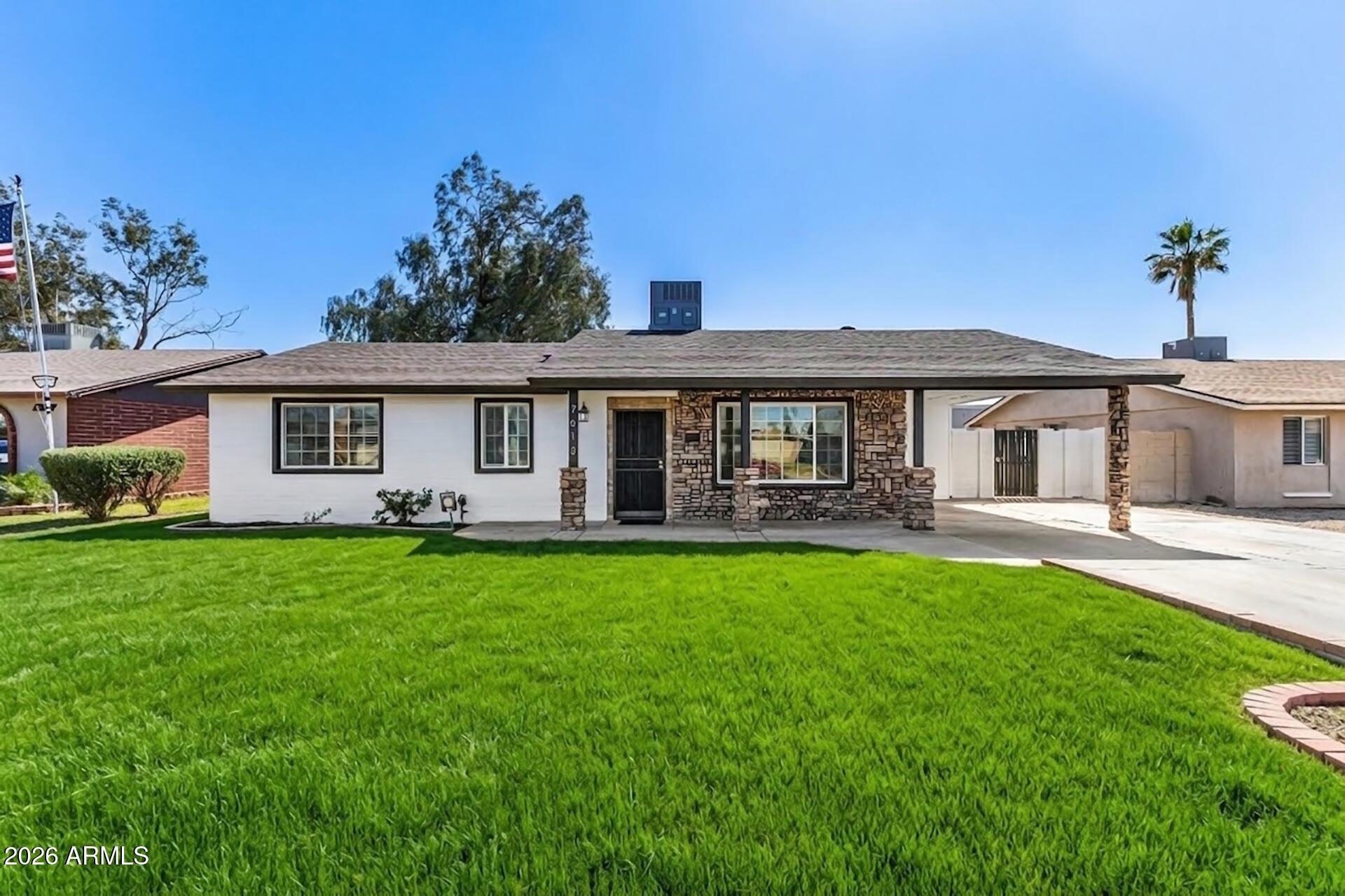 W Devonshire Ave, Phoenix, AZ 85033