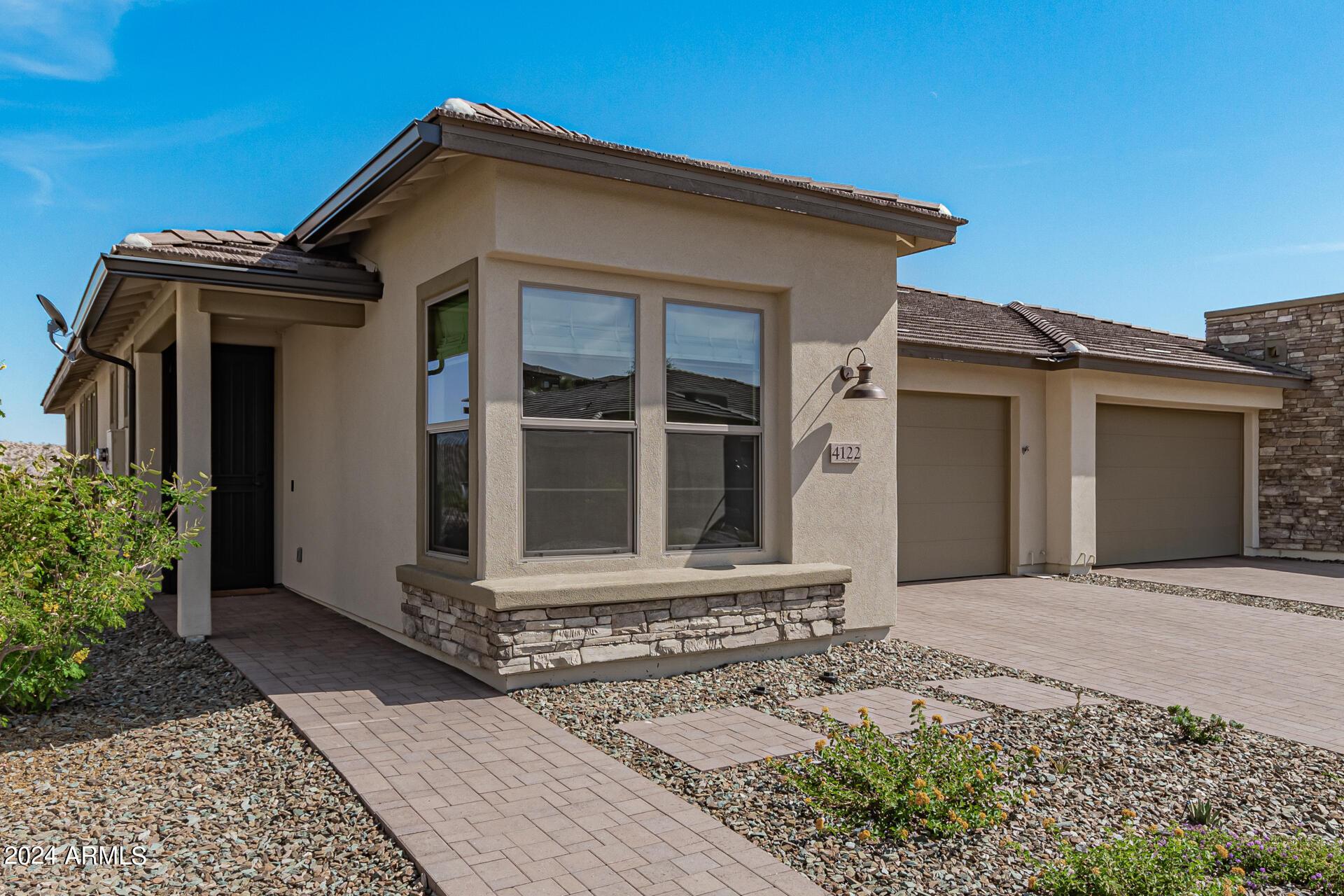 Desert Moon Dr, Wickenburg, AZ 85390