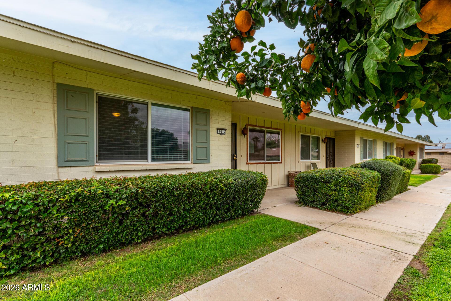 N 111th Ave, Sun City, AZ 85351