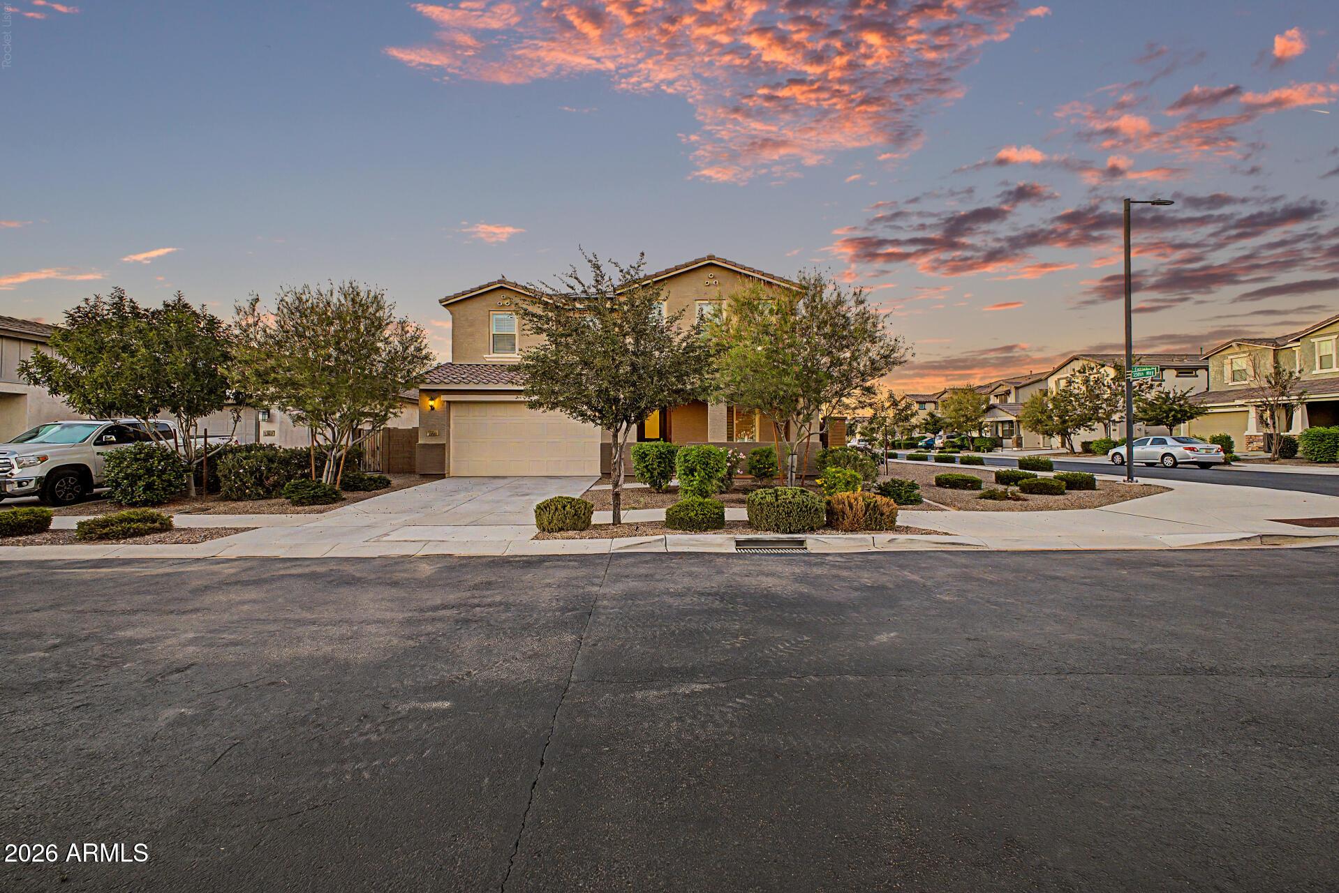 E Estrella Rd, Queen Creek, AZ 85142