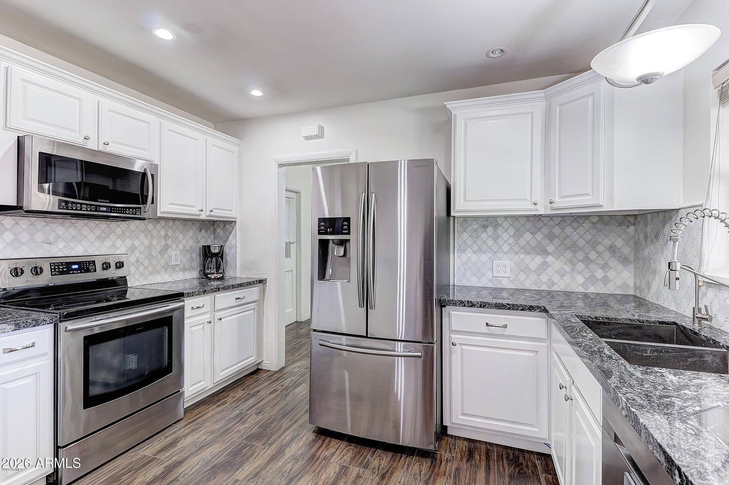E Missouri Ave, Phoenix, AZ 85016