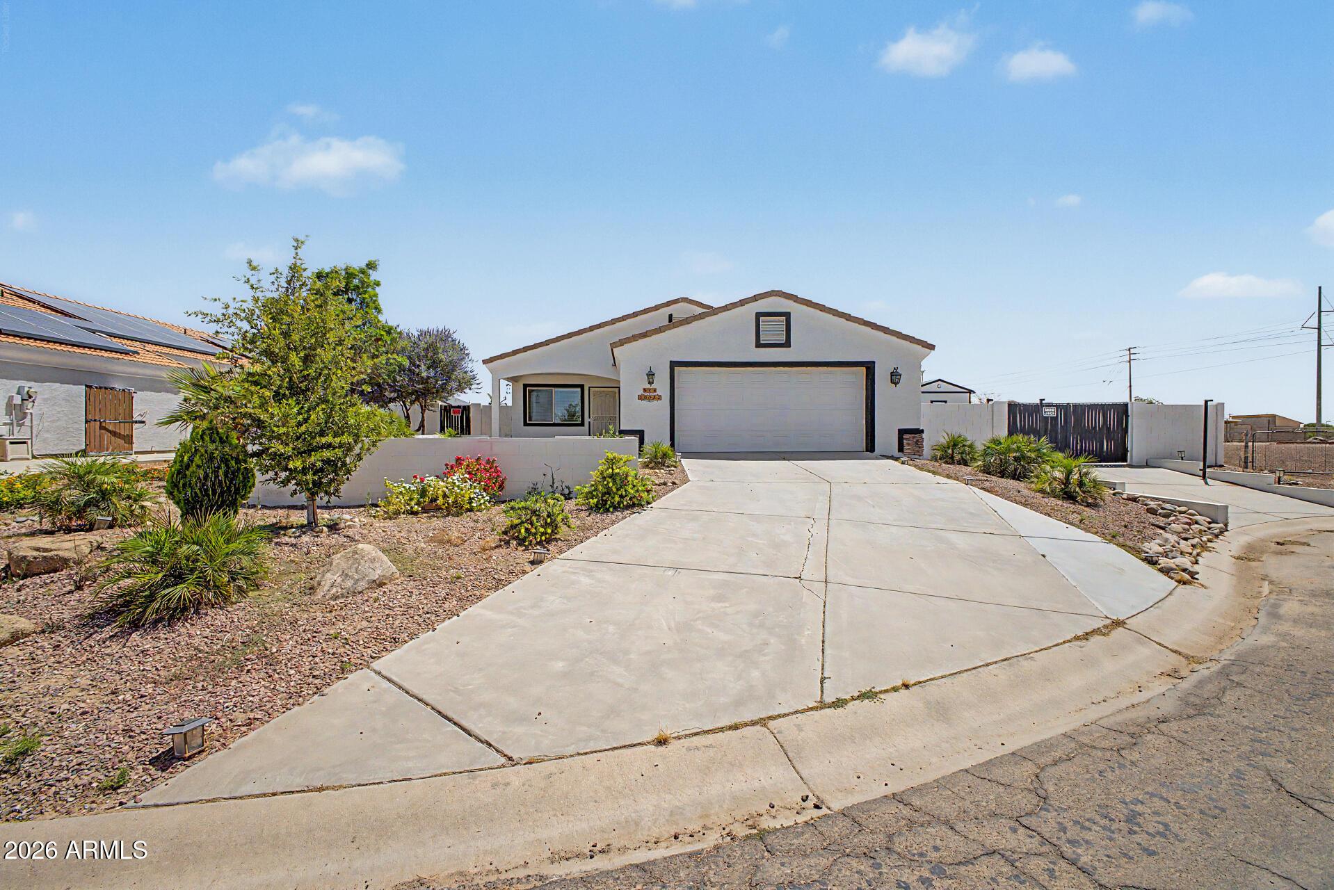 S Coral Rd, Arizona City, AZ 85123