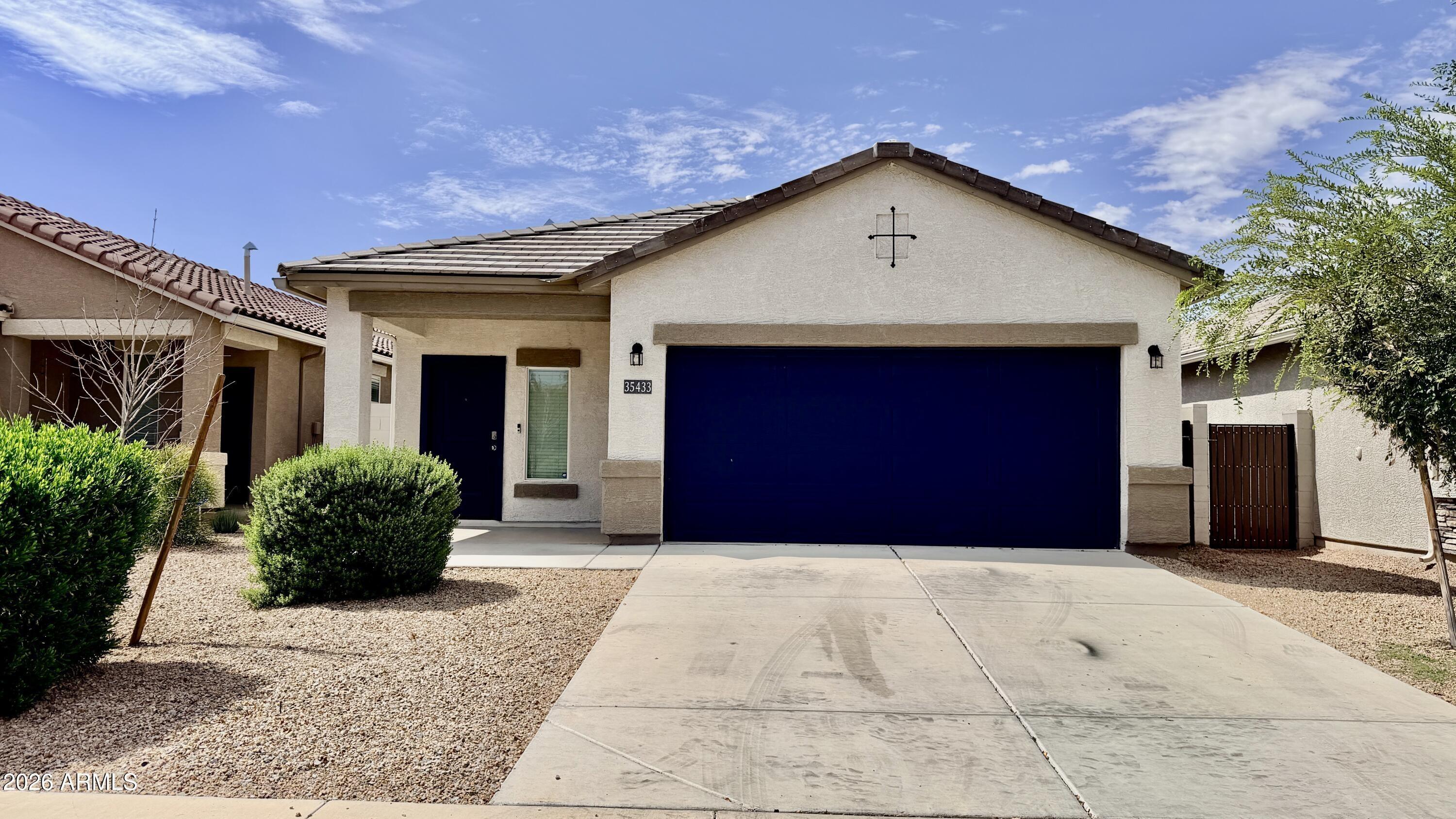 W San Alvarez Ave, Maricopa, AZ 85138