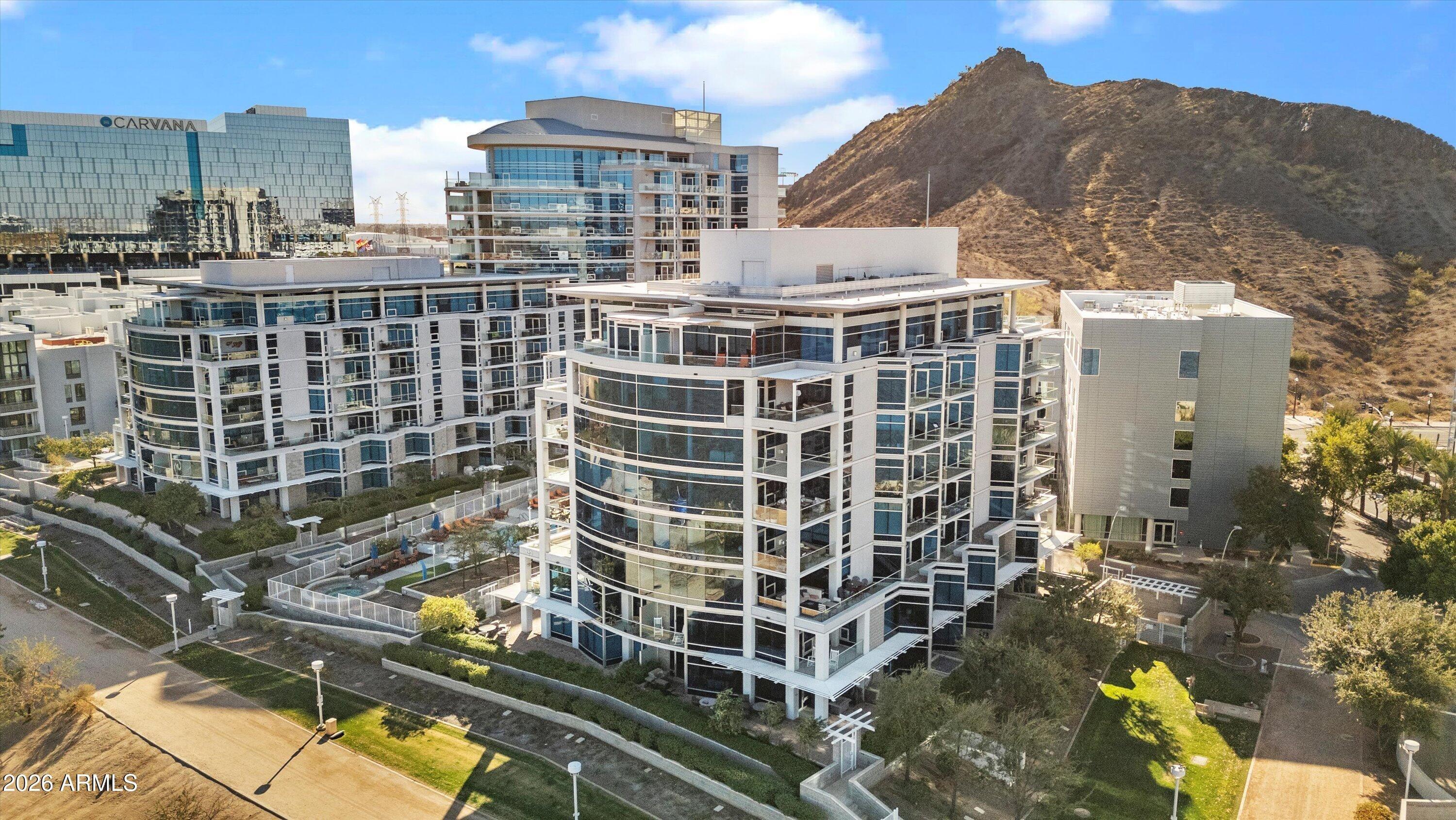 E Rio Salado Pkwy, Tempe, AZ 85281