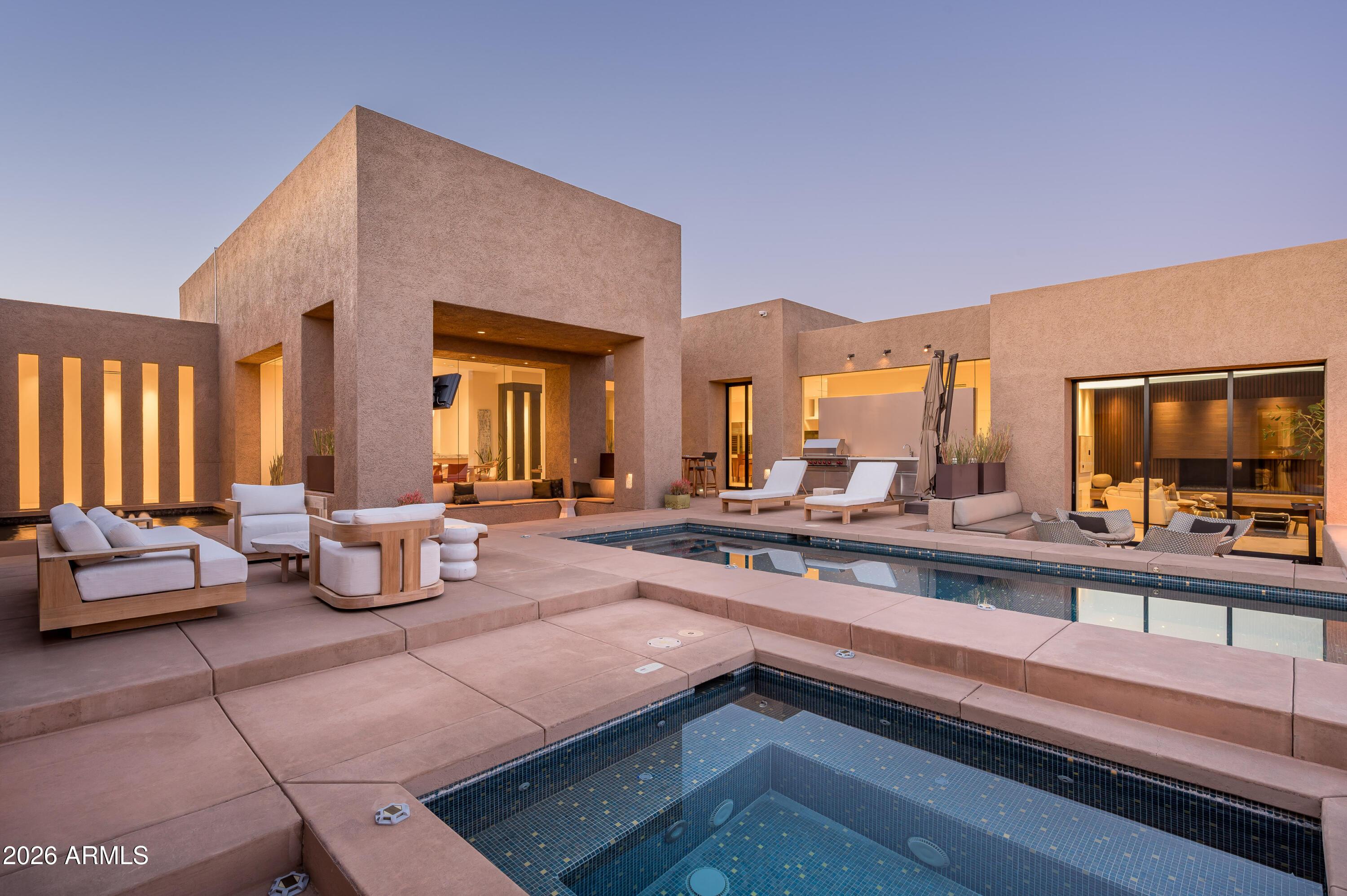 E Sundance Trl, Scottsdale, AZ 85262