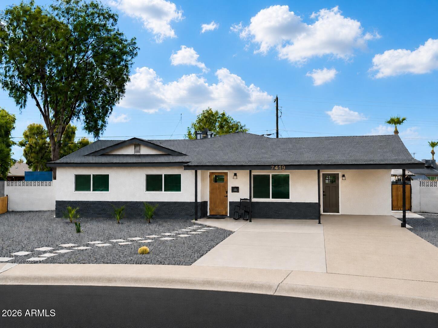 E Diamond St, Scottsdale, AZ 85257