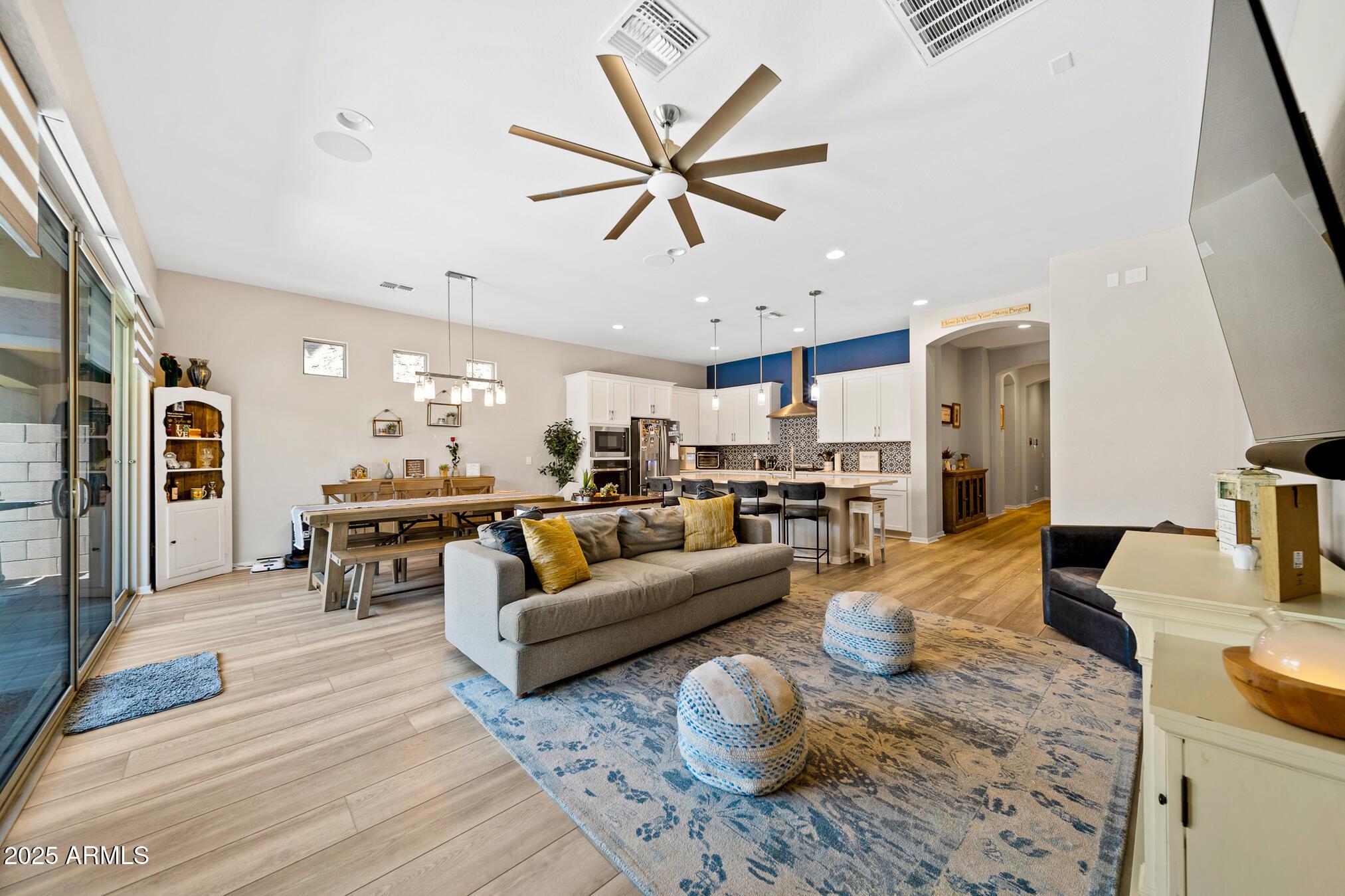 E Jesse St, Gilbert, AZ 85295