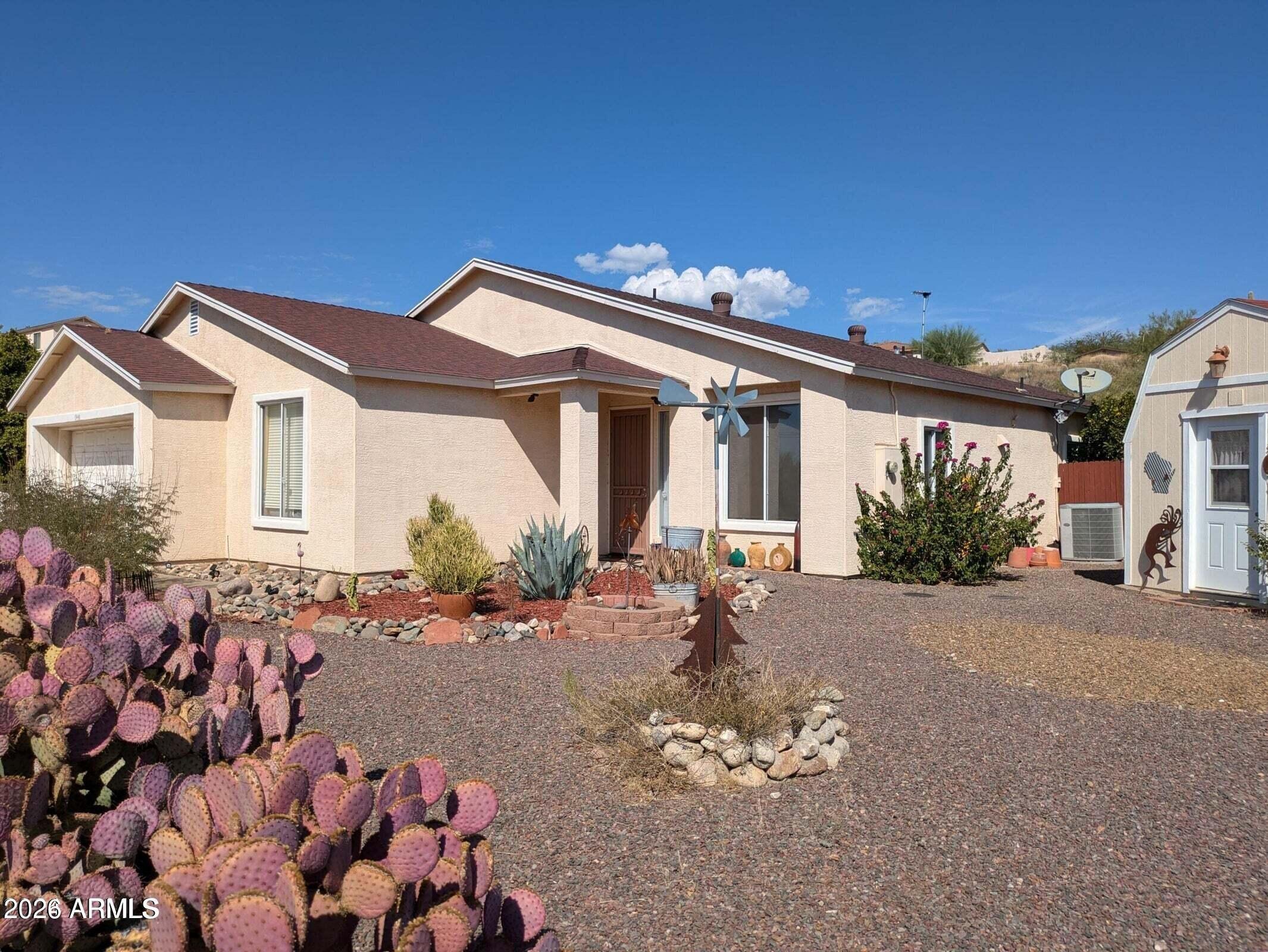E Indian Hills Dr, Black Canyon City, AZ 85324