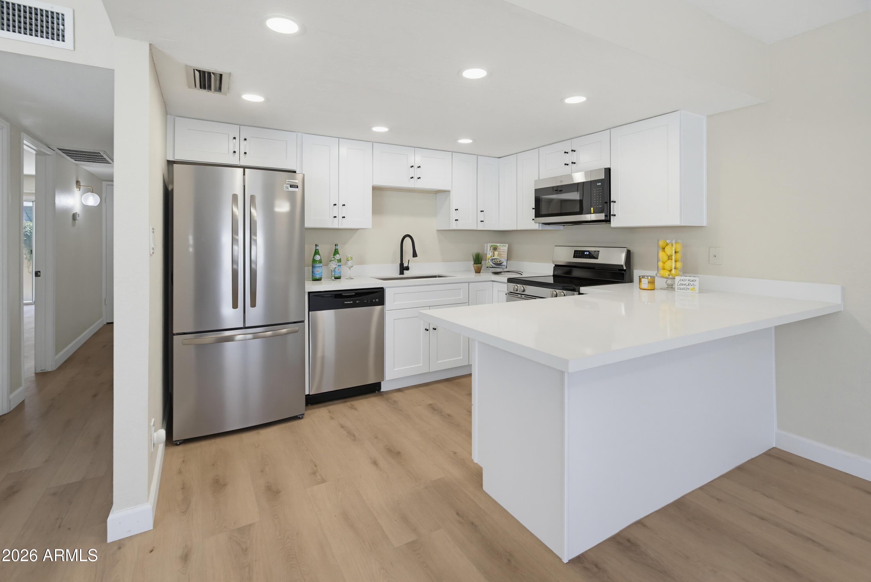 N 39th St, Phoenix, AZ 85018