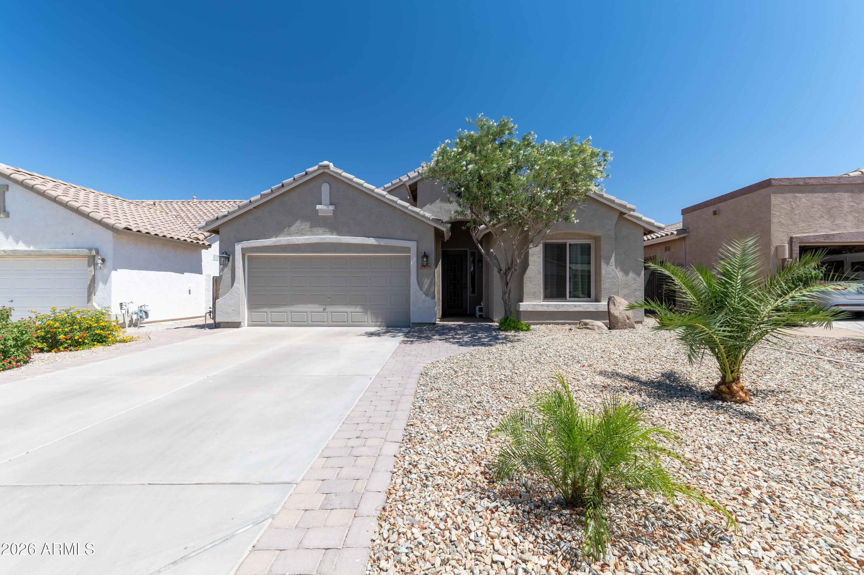 N Little Leaf Dr, San Tan Valley, AZ 85143
