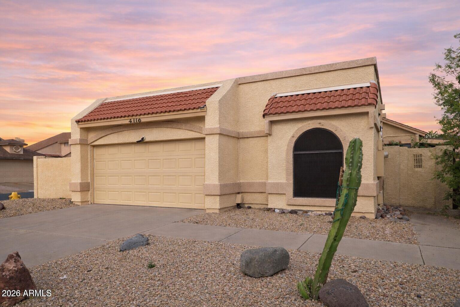 E Taro Ln, Phoenix, AZ 85024