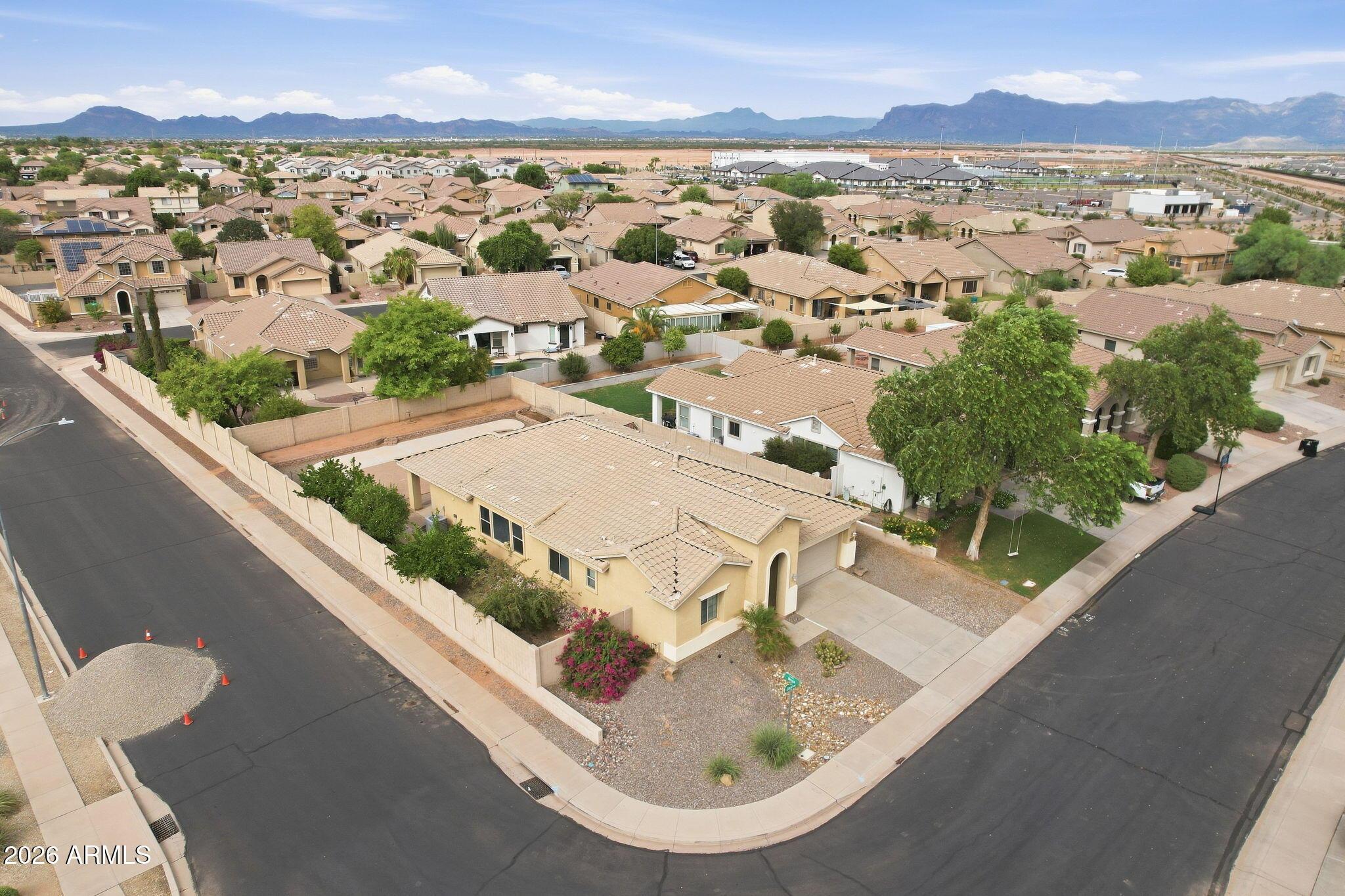 E Sonrisa Ave, Mesa, AZ 85212