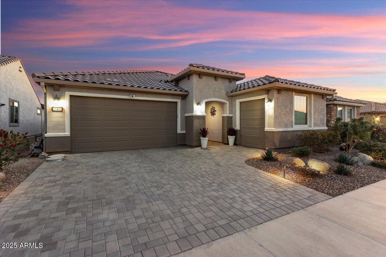 W Wahalla Ln, Buckeye, AZ 85396