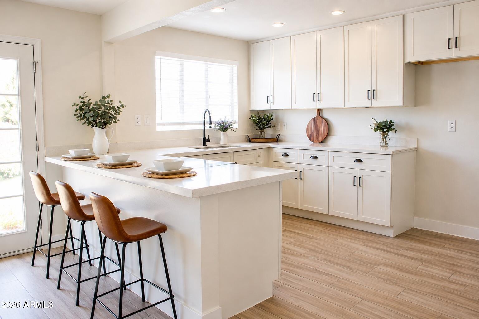 W Flynn Ln, Phoenix, AZ 85019