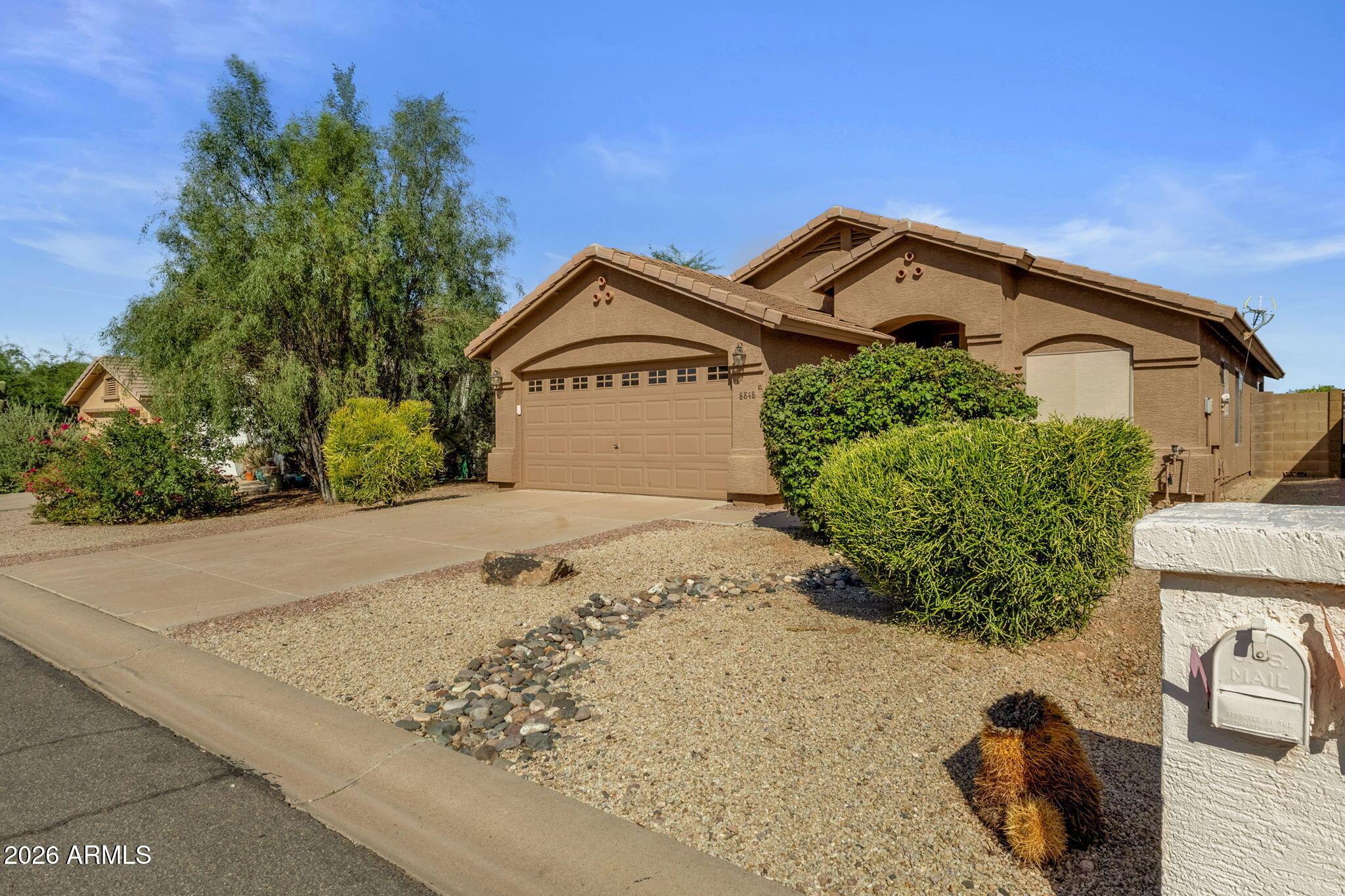 E Civano Dr, Gold Canyon, AZ 85118