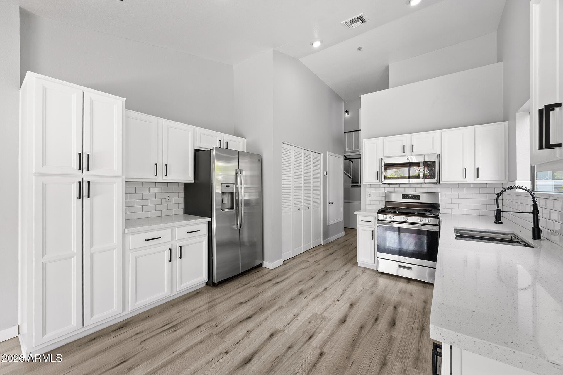 E Davenport Dr, Scottsdale, AZ 85260