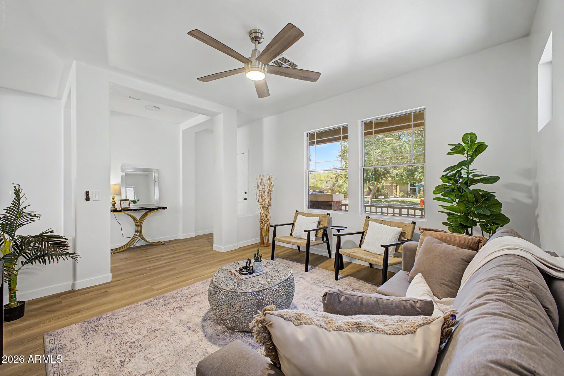 S 40th Ln, Phoenix, AZ 85041