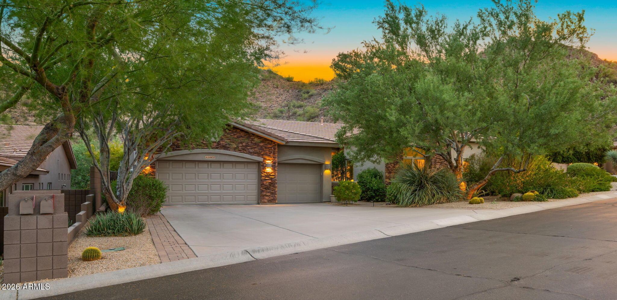 E Wethersfield Rd, Scottsdale, AZ 85259