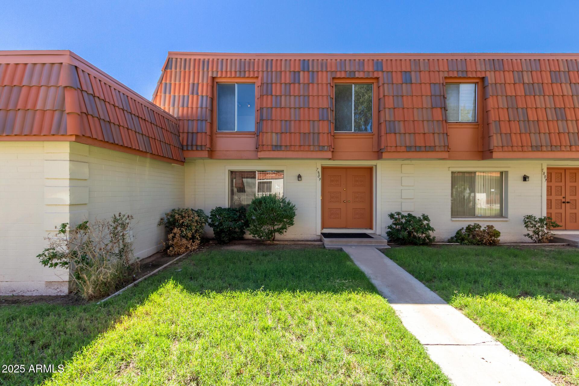 N 49th Ave, Glendale, AZ 85301