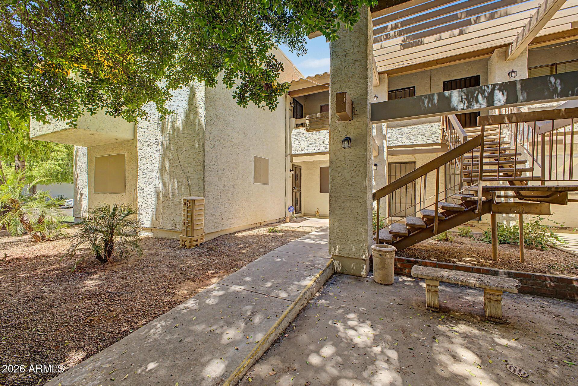 N 8th St, Phoenix, AZ 85020
