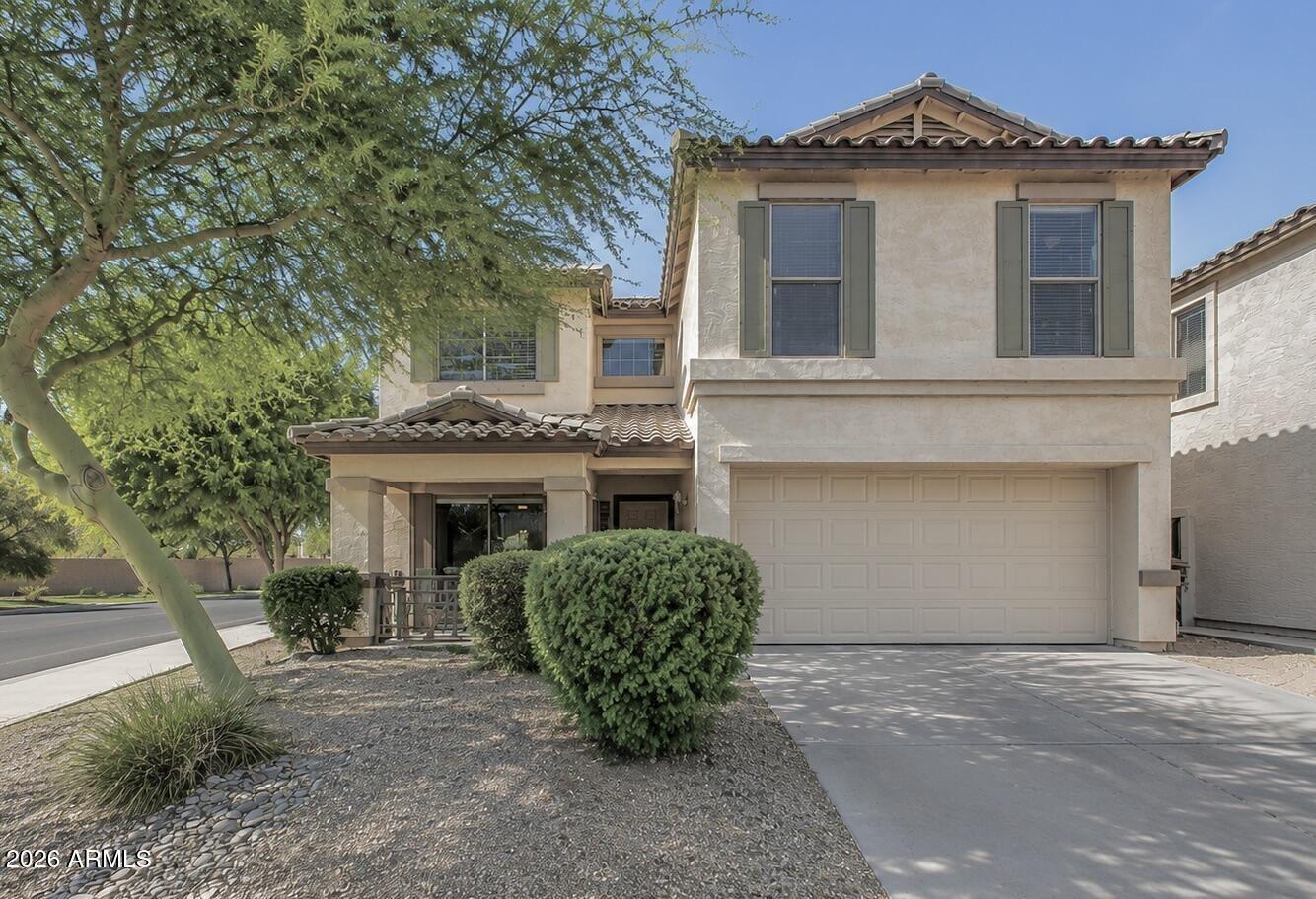 W Straight Arrow Ln, Phoenix, AZ 85085