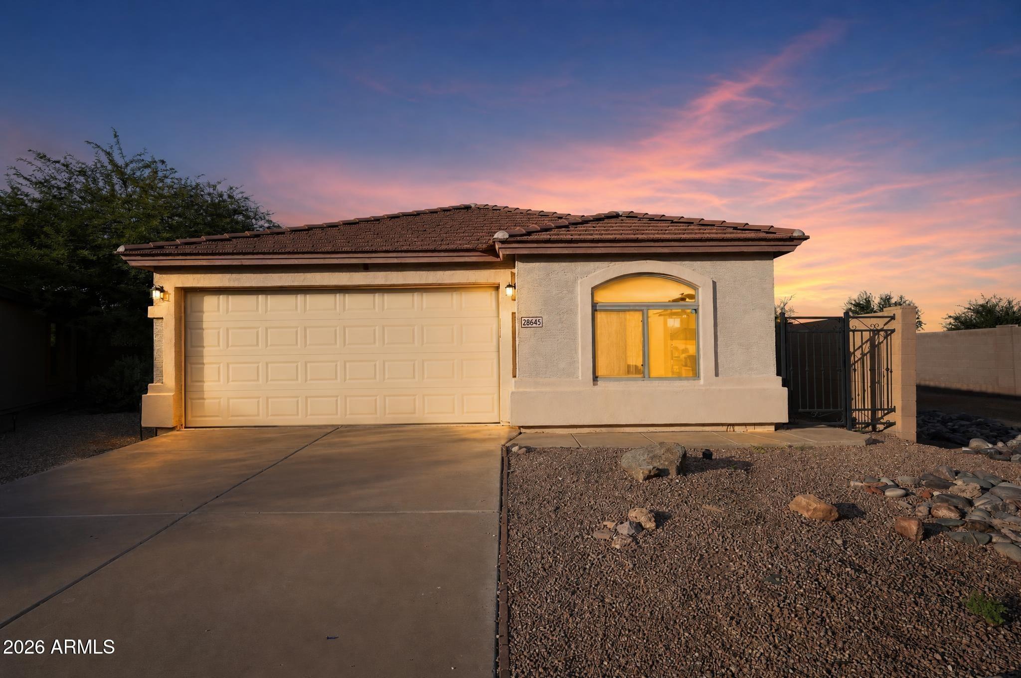 N Dolomite Ln, San Tan Valley, AZ 85143