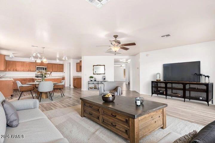 W Pinkley Ave, Coolidge, AZ 85128