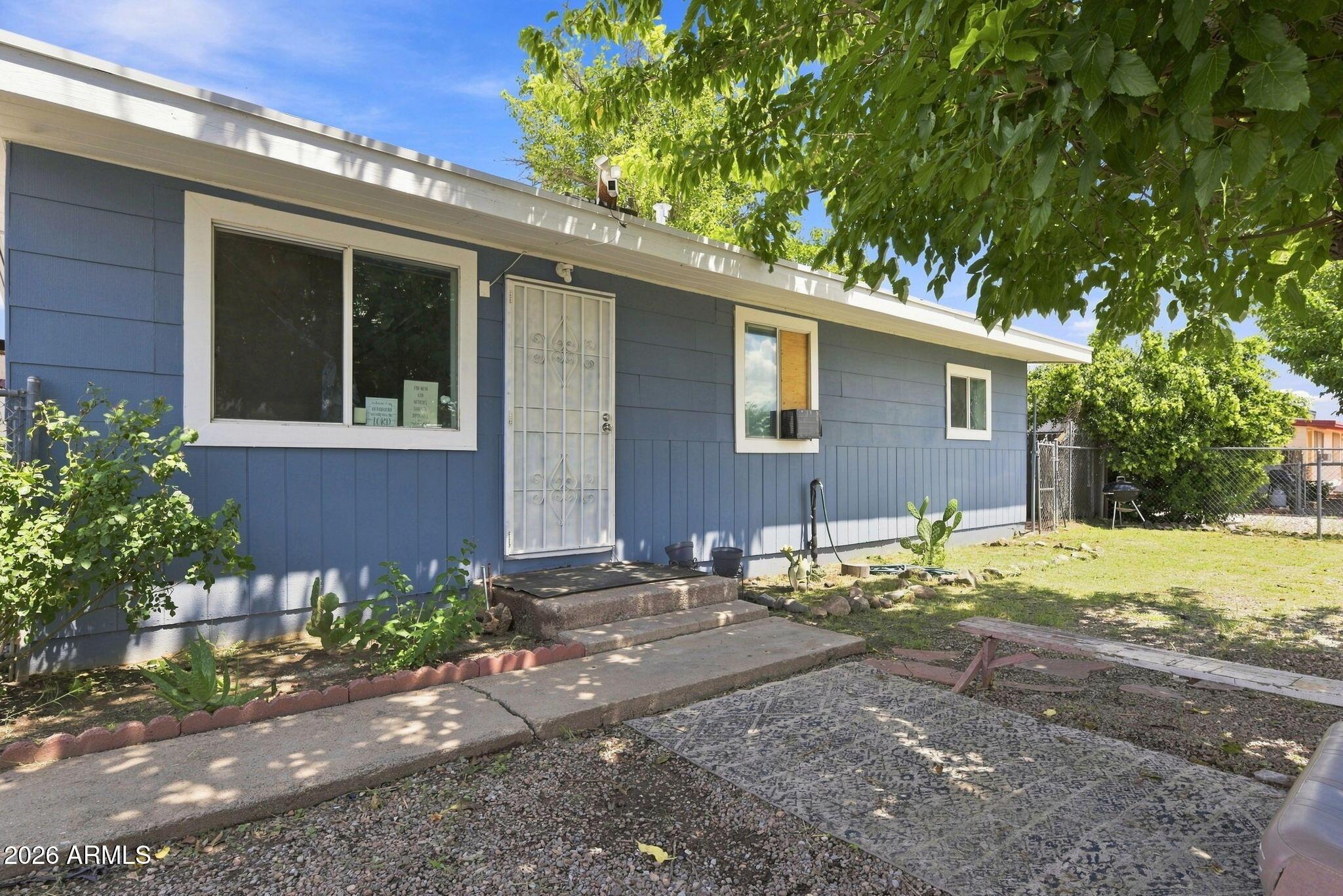 E Pinal St, Huachuca City, AZ 85616