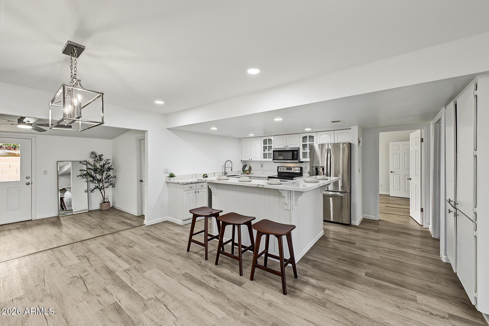 E Michigan Ave, Phoenix, AZ 85032