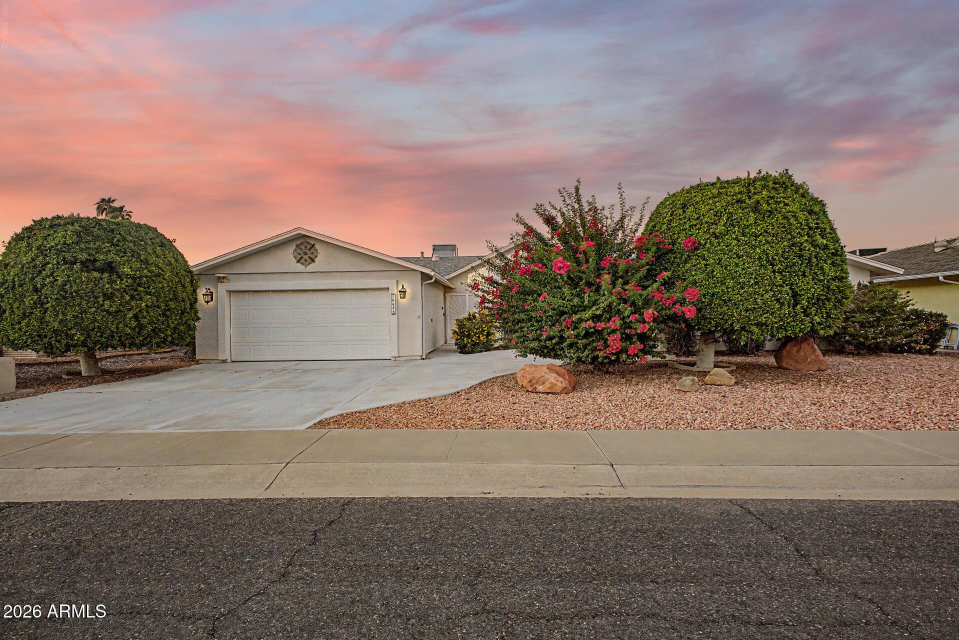 W Emerald Pt, Sun City, AZ 85351