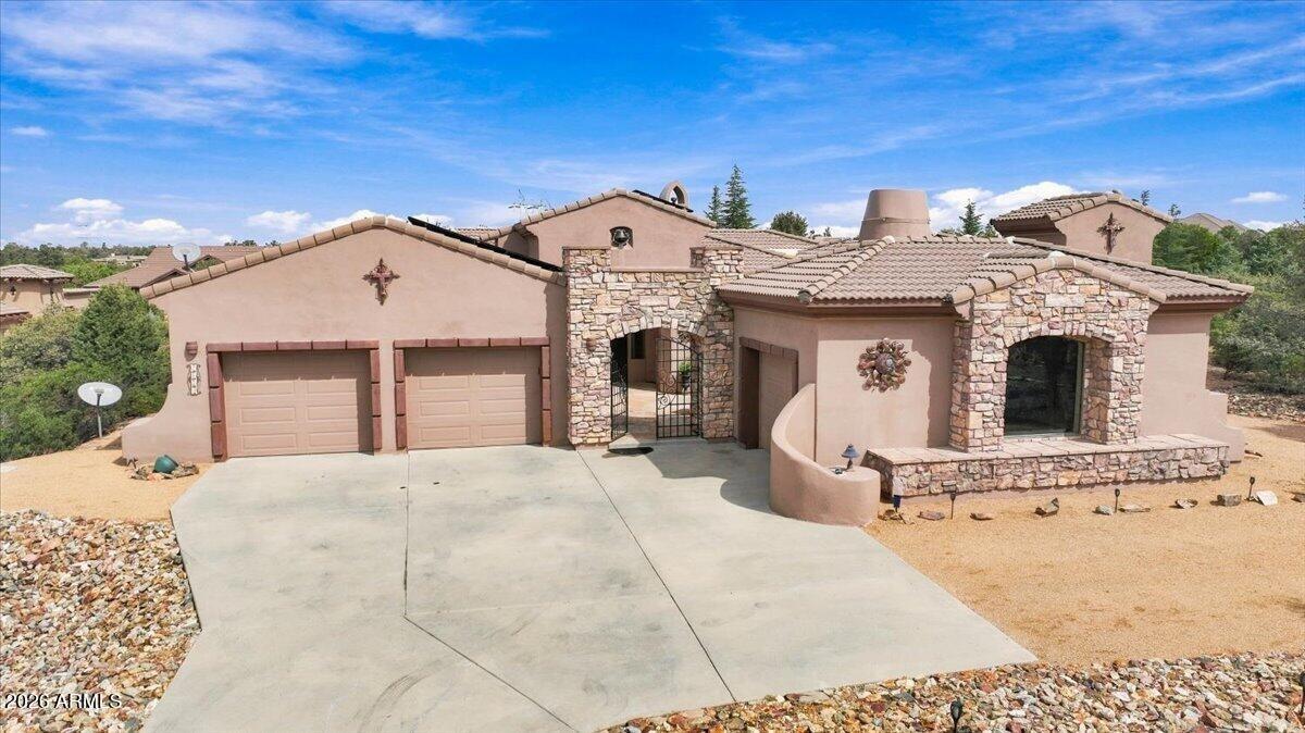 W Halcyone Cir, Prescott, AZ 86305