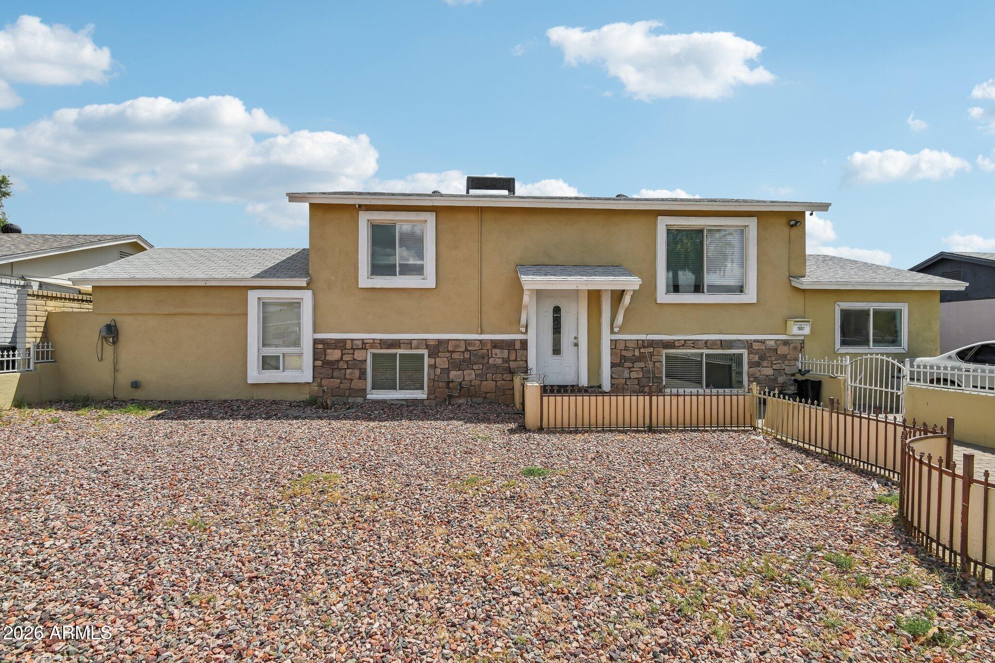 W Osborn Rd, Phoenix, AZ 85033
