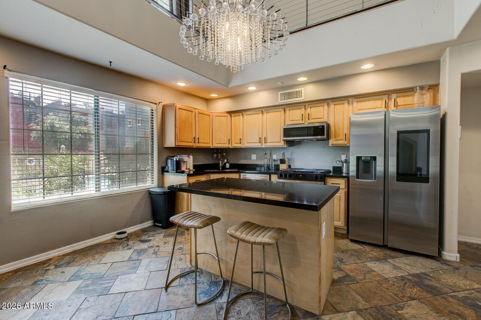 E Avalon Dr, Phoenix, AZ 85018