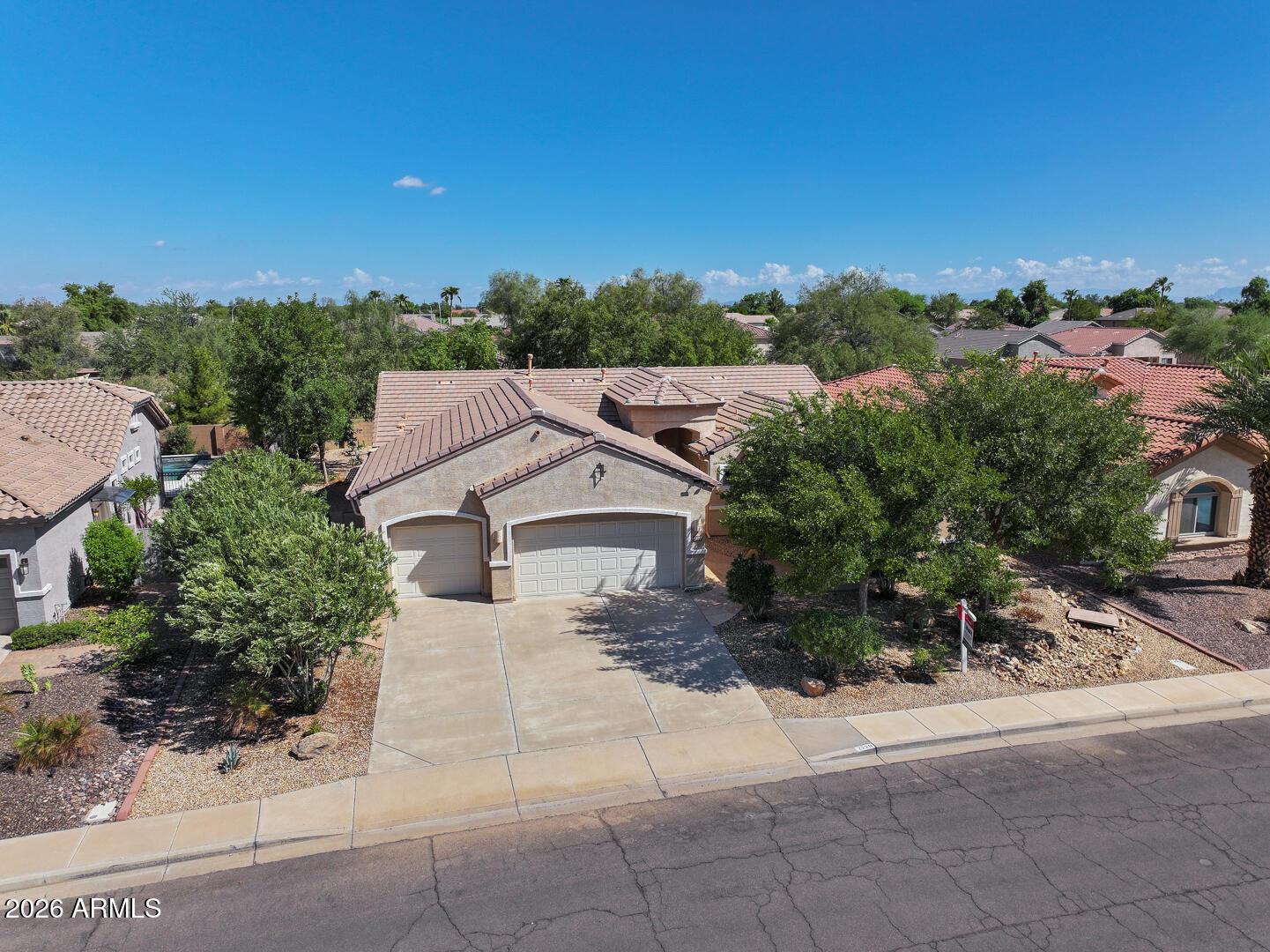 E Buena Vista Dr, Chandler, AZ 85249