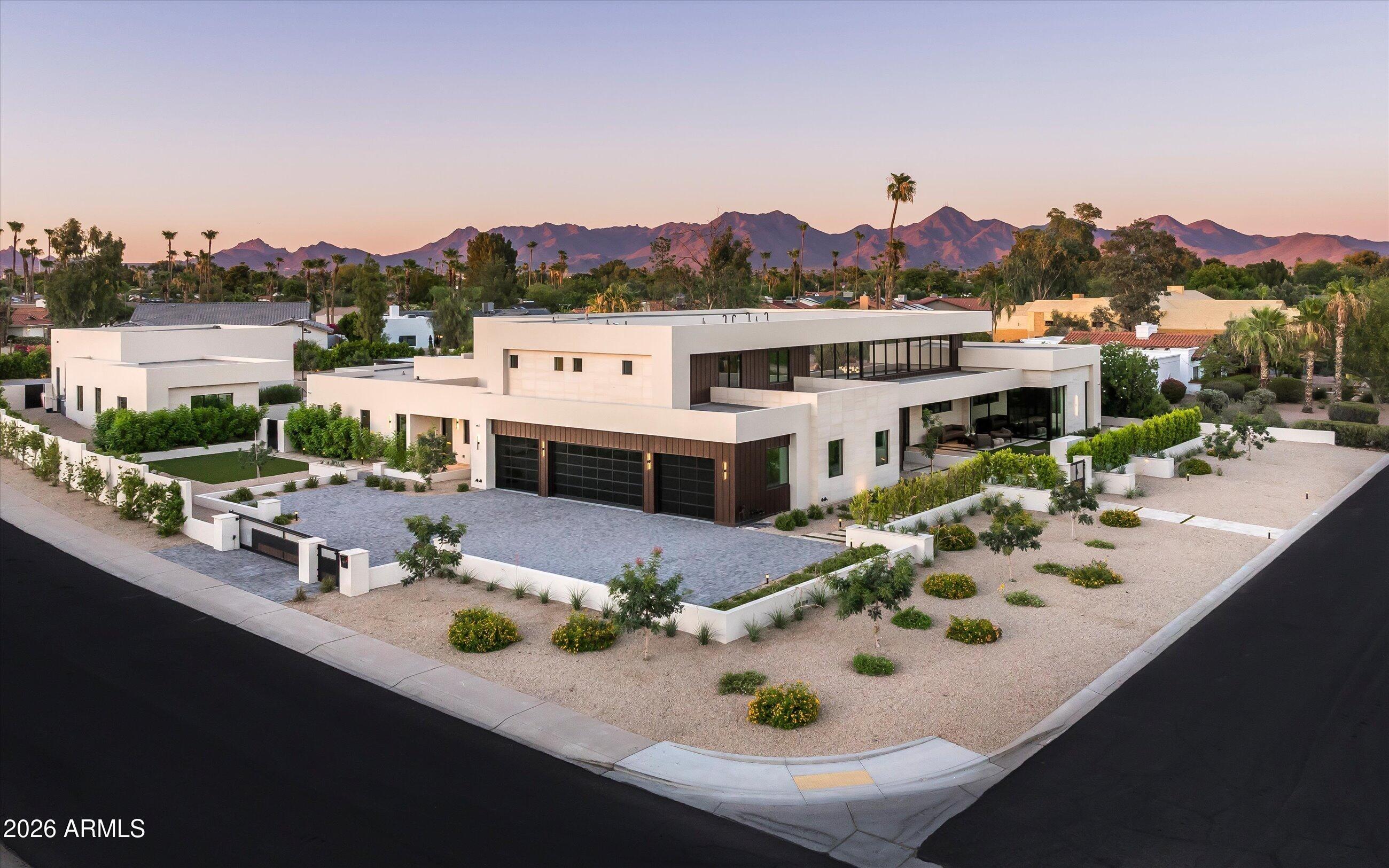 E Wethersfield Rd, Scottsdale, AZ 85260