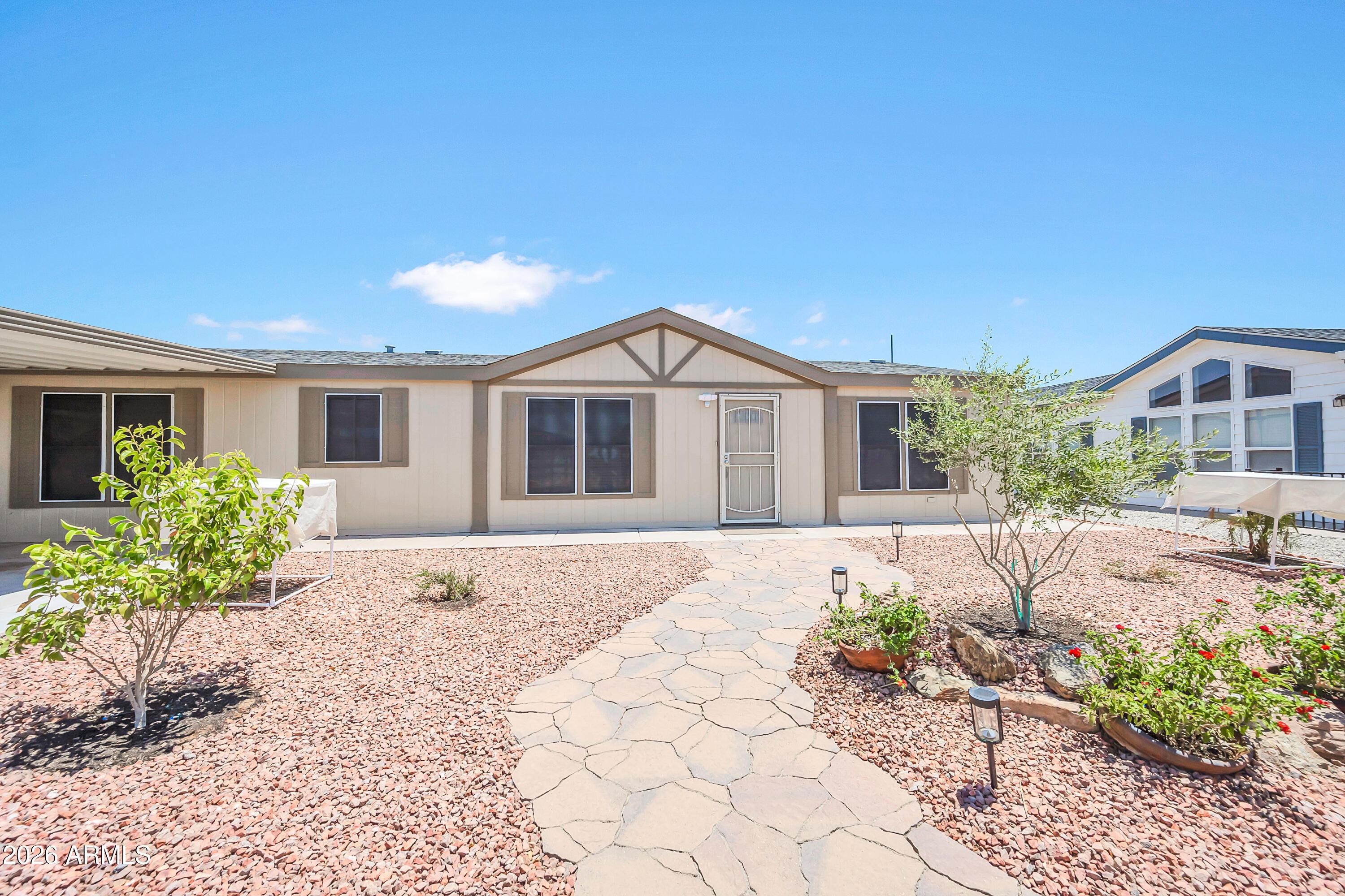 N Clubhouse St, San Tan Valley, AZ 85140