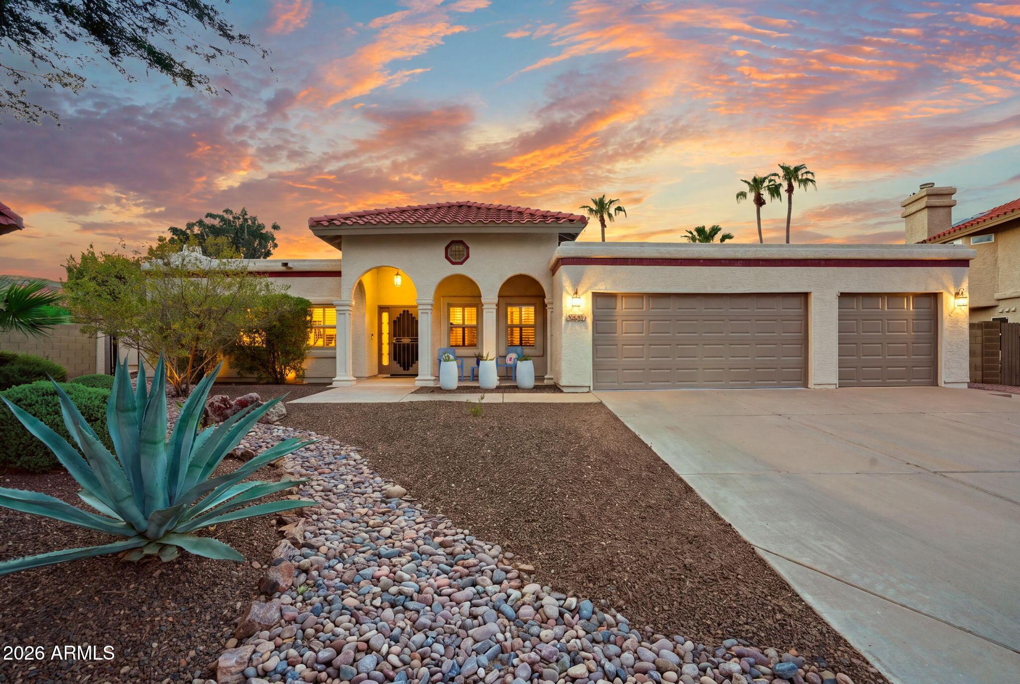 E Keresan St, Phoenix, AZ 85044