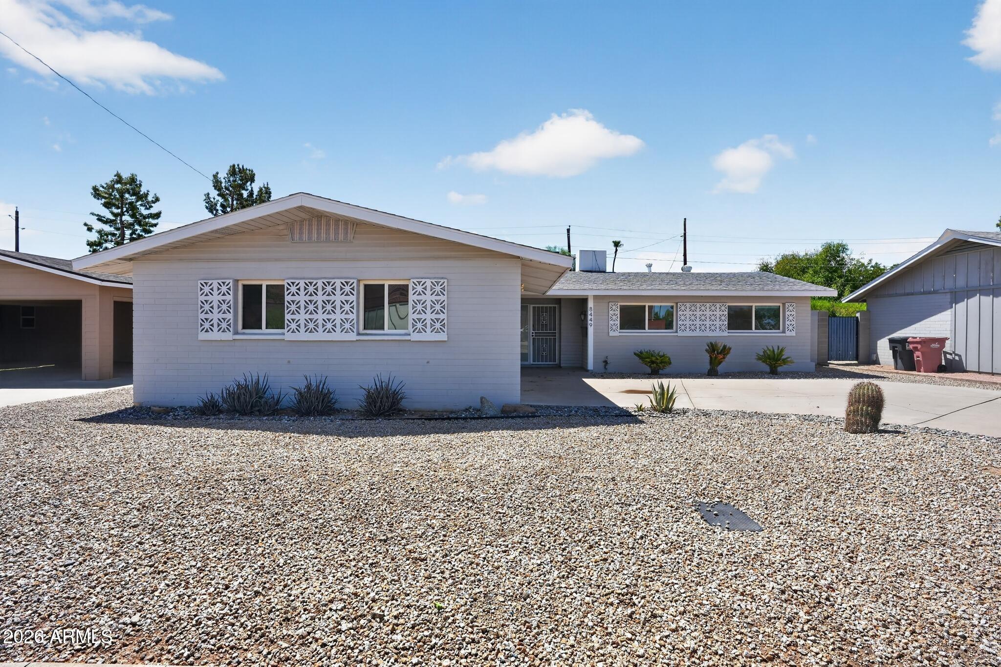 E Jackrabbit Rd, Scottsdale, AZ 85250