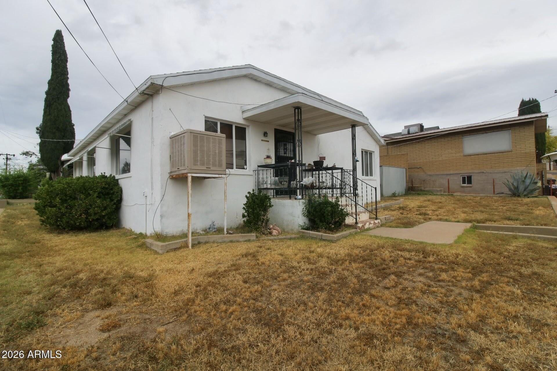 E Cedar St, Globe, AZ 85501