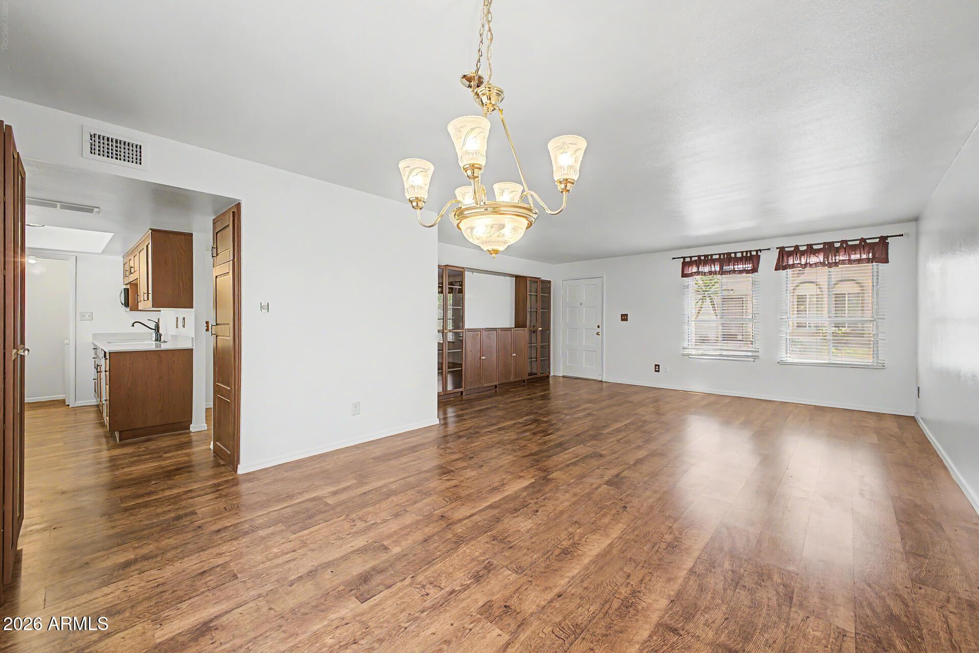 E Thomas Rd, Scottsdale, AZ 85251